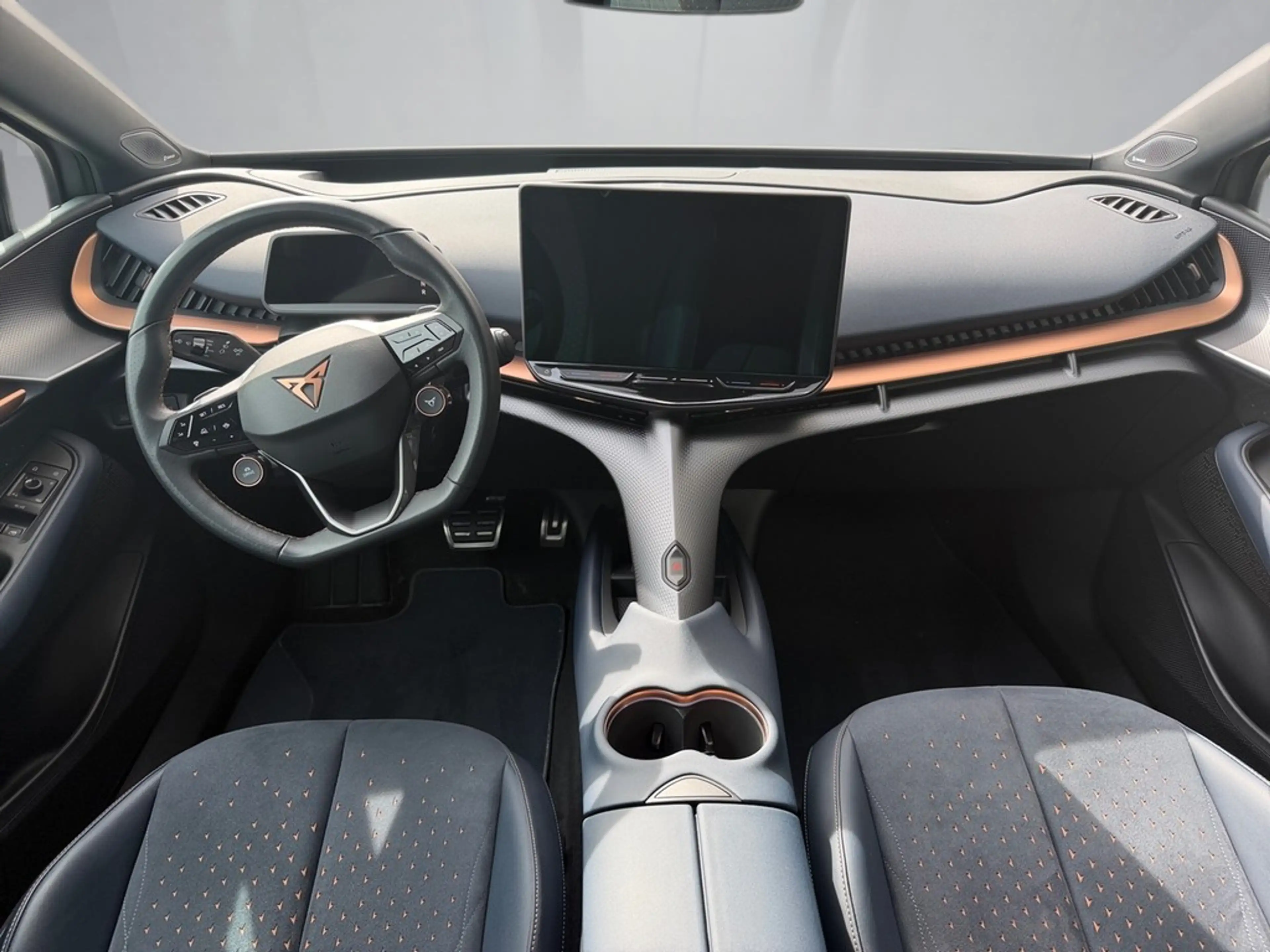 CUPRA Tavascan 250KW 4Drive VZ — photo 8