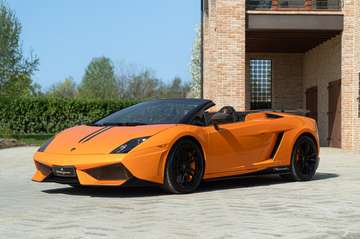 LP 570 – 4 SPYDER PERFORMANTE