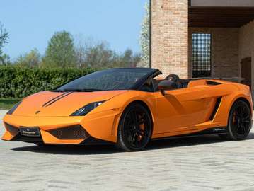 LP 570 – 4 SPYDER PERFORMANTE
