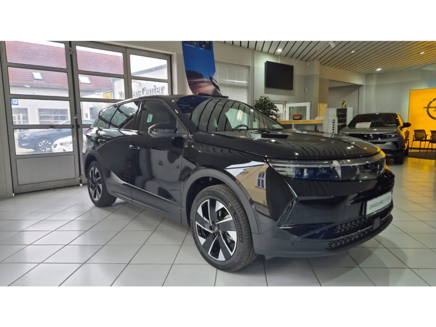 Opel Grandland GS 1.2 Mild-Hybrid ,Panoramad,360 Kamera Zwart - 2