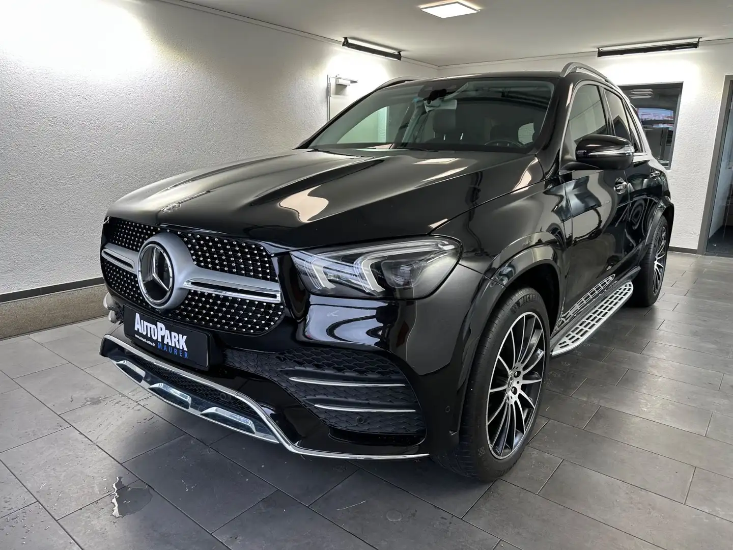 Mercedes-Benz GLE 300 d 4Matic AMG*360°*Memory*Spur*AIRMATIC* Black - 2