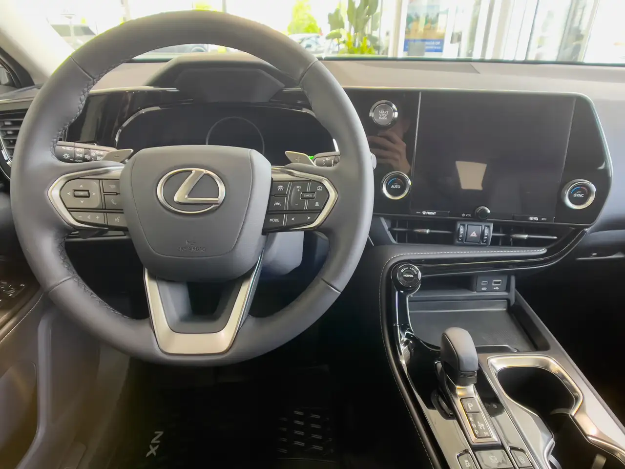 Lexus NX photo Lexus NX