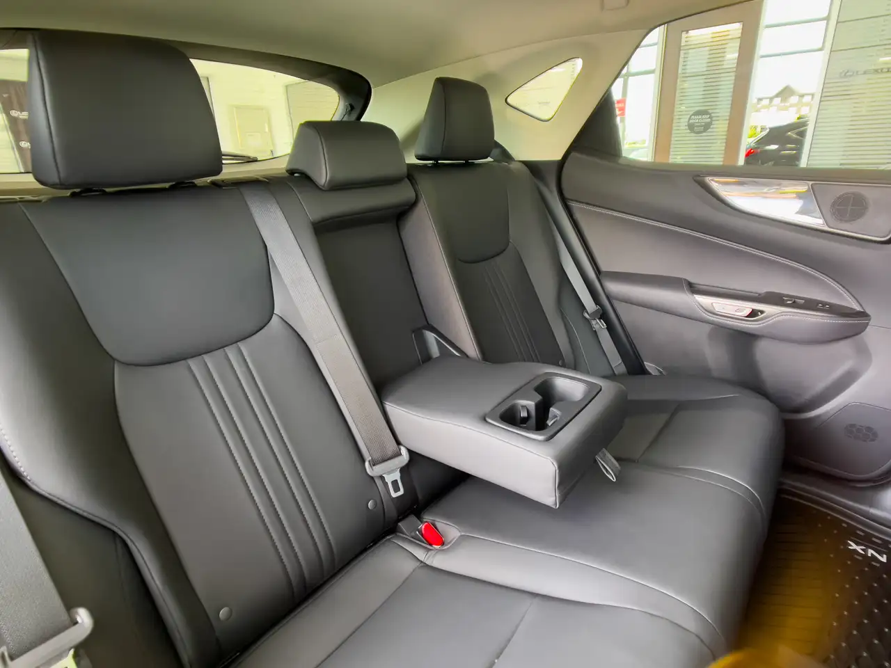 Lexus NX photo Lexus NX