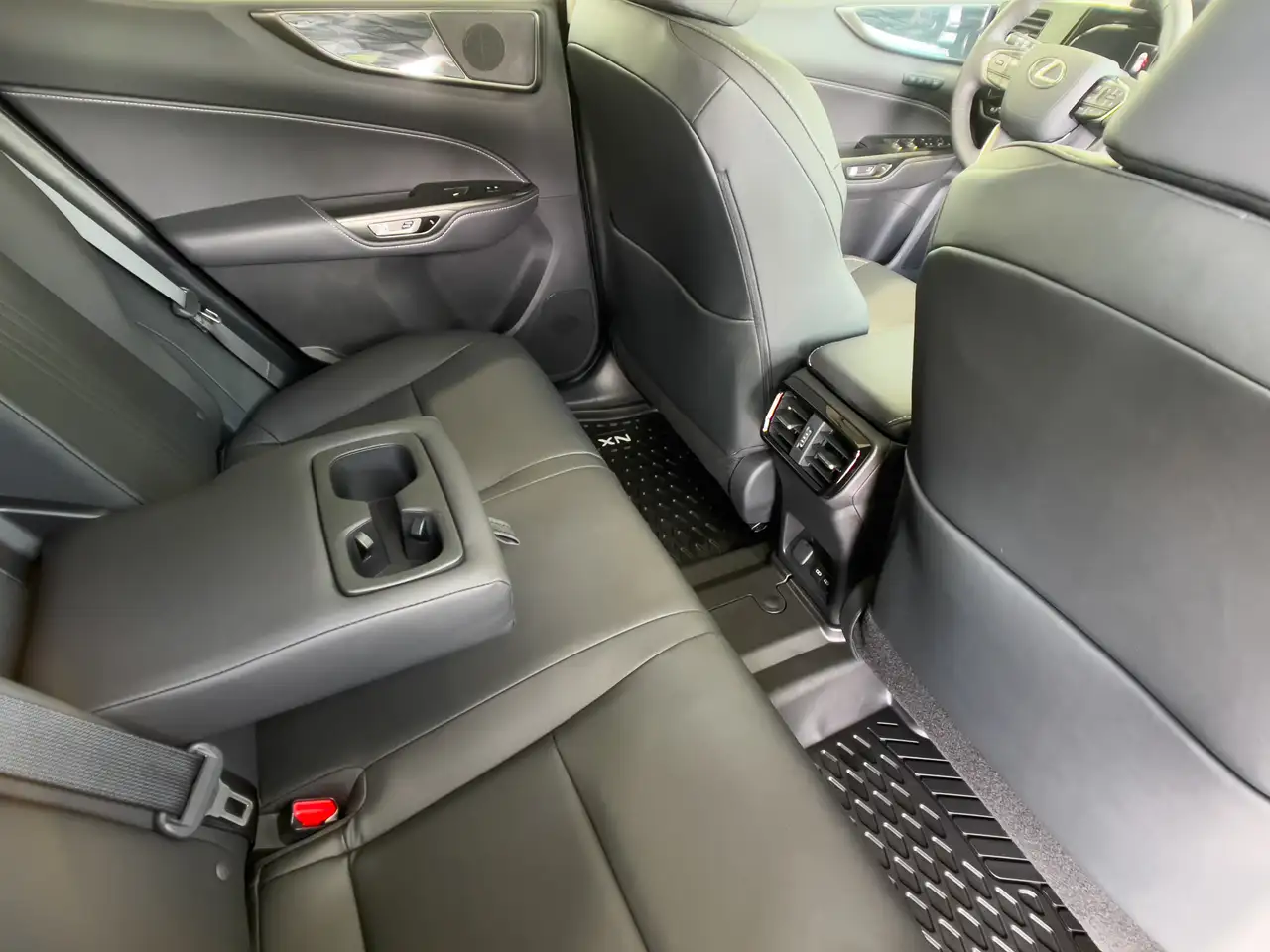 Lexus NX photo Lexus NX