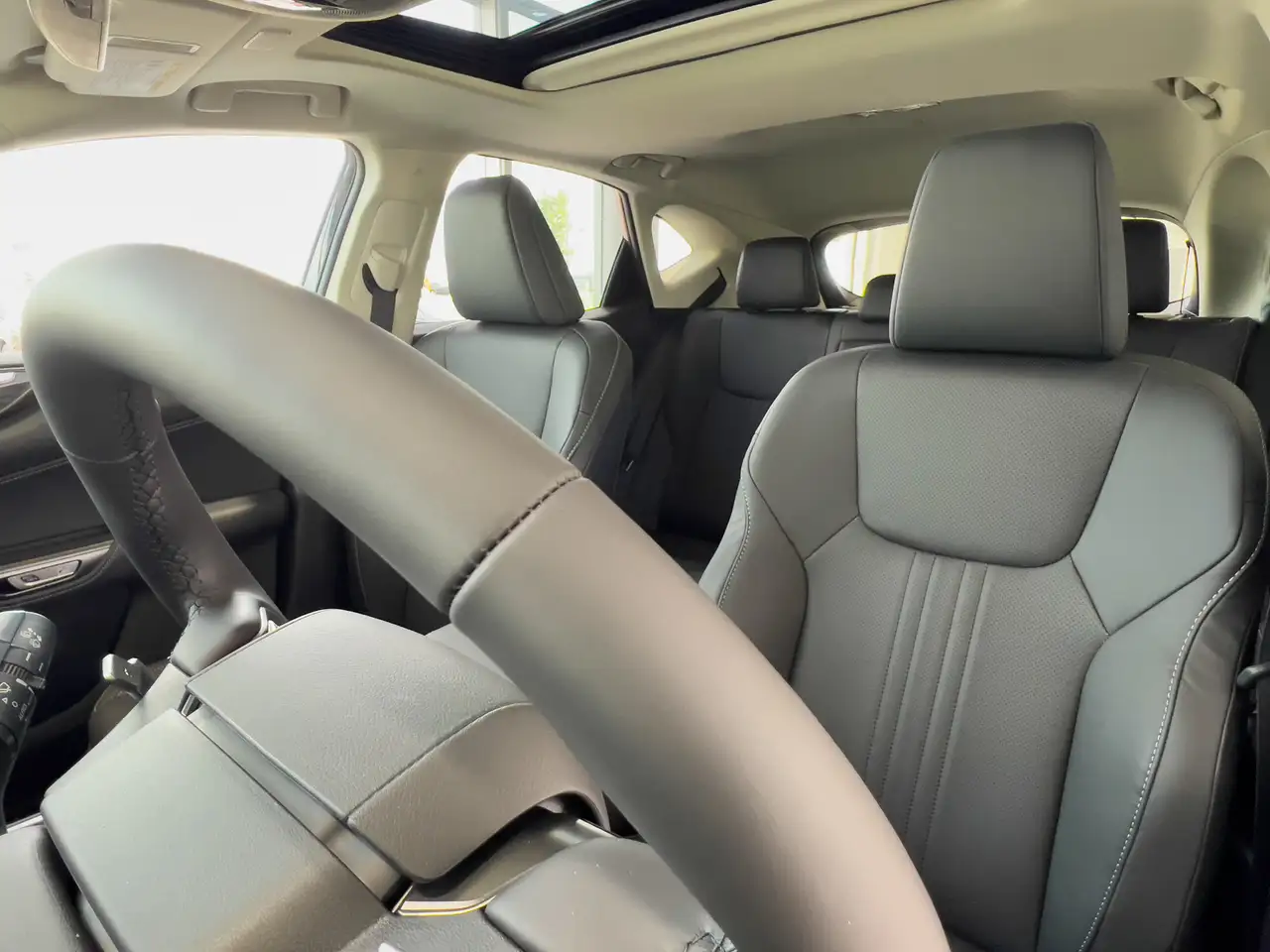 Lexus NX photo Lexus NX