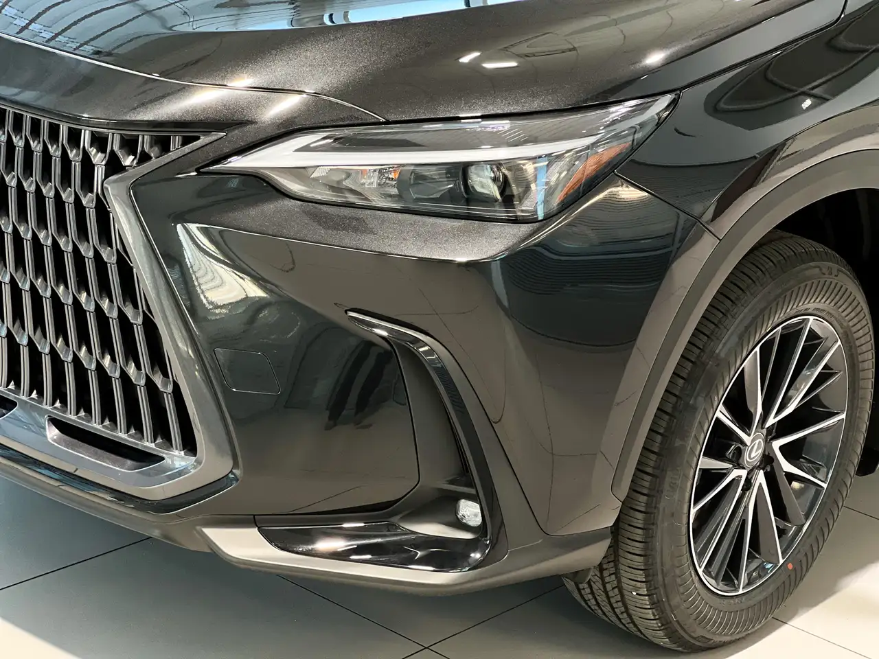 Lexus NX photo Lexus NX