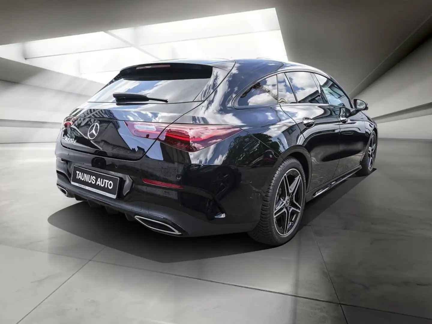 Mercedes-Benz CLA 220 d SB AMG-LINE ADVANCED PLUS PANO AHK NIGHT Noir - 2
