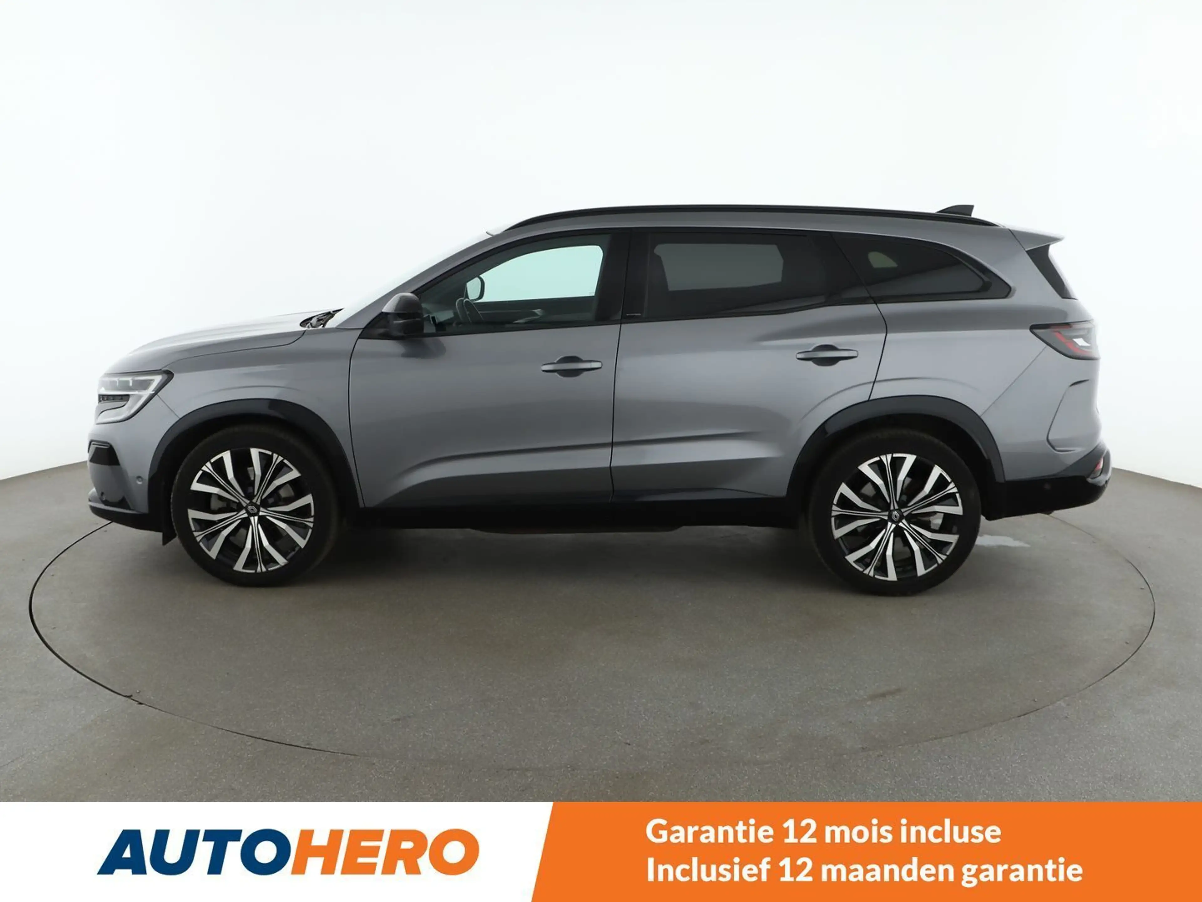 Renault Grand Espace 1.2 E-Tech Hybrid Iconic — photo 3