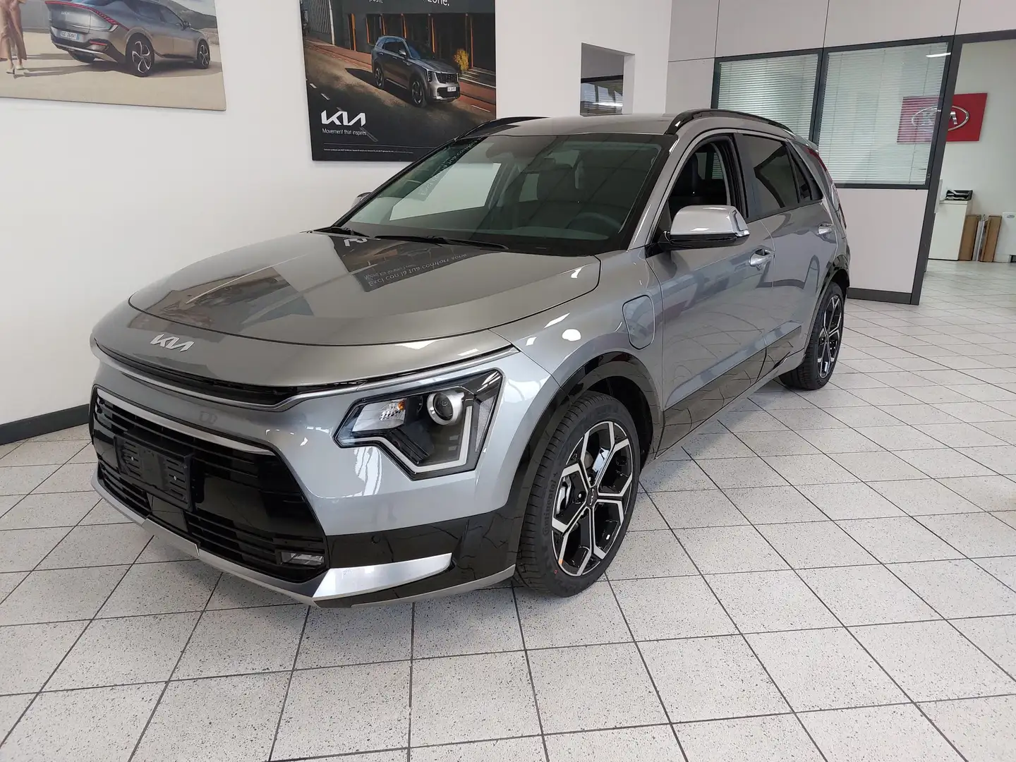 Kia Niro II 2022 - Niro 1.6 gdi phev Style 171cv dct6 Grigio - 1