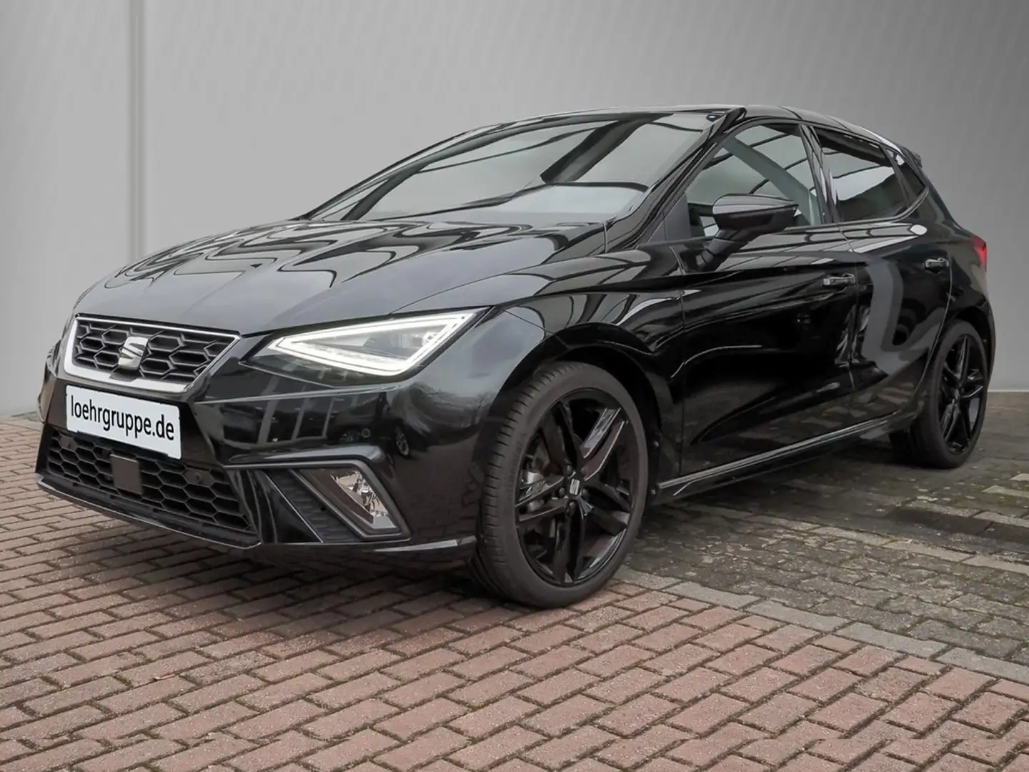 SEAT Ibiza 1.0 TSI FR Pro Black Edition 18" LED PANO NAVI ... Schwarz - 2