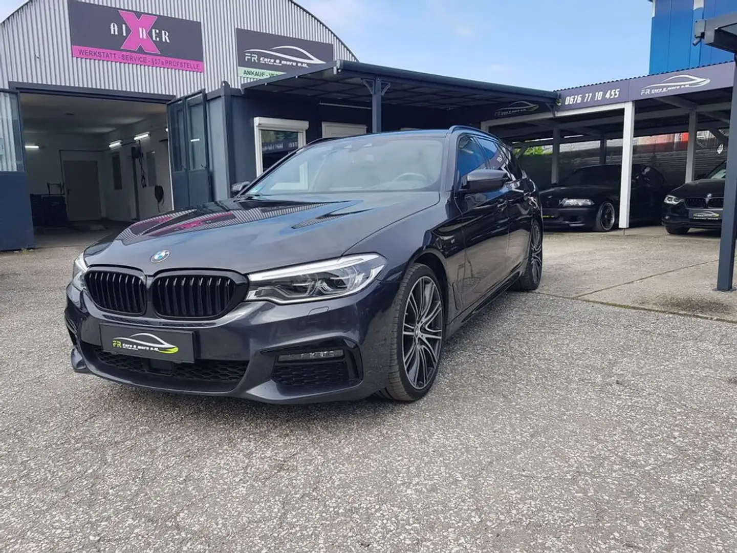 BMW 520 d xDrive M Sport Touring / LED  / AHV / 20'' M Gris - 1