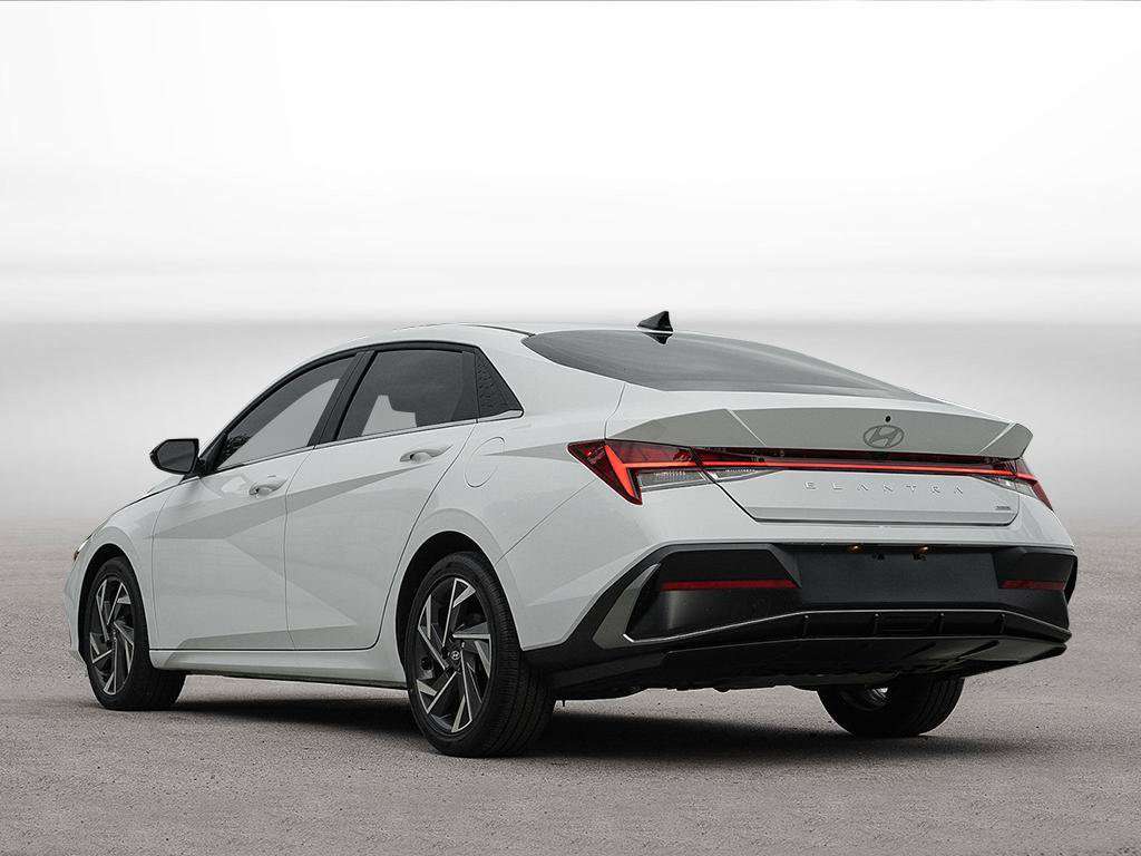2025 Hyundai Elantra Hybrid