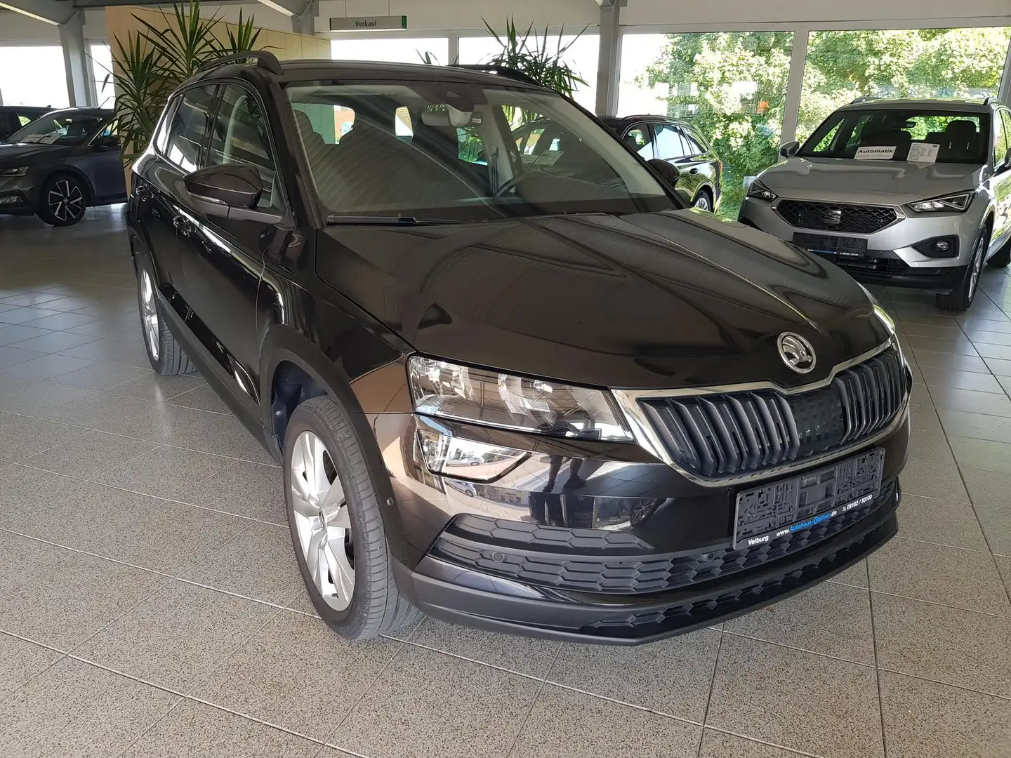 Skoda Karoq TSI DSG STYLE Navi Sitzheiz. Kamera PDC hi+vo LED Noir - 1
