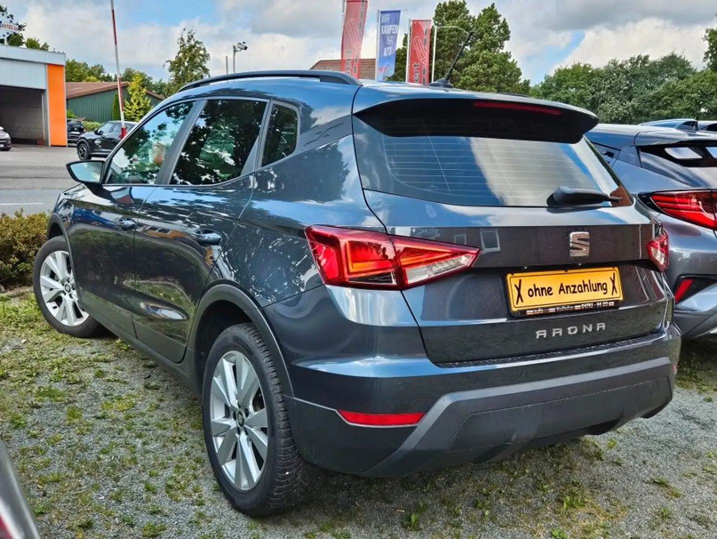 SEAT Arona Style*1.Hd*Navi*PDC*LED*Apple/Android*Clima Grau - 2