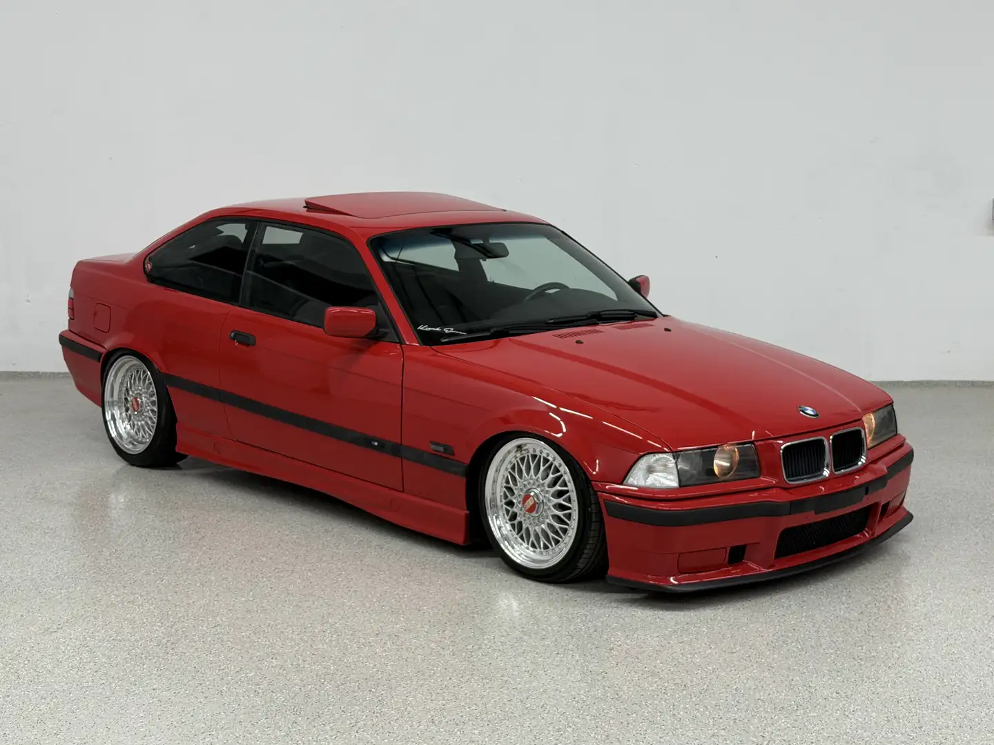 BMW 320 M-Paket Hellrot Sperrdif - 1