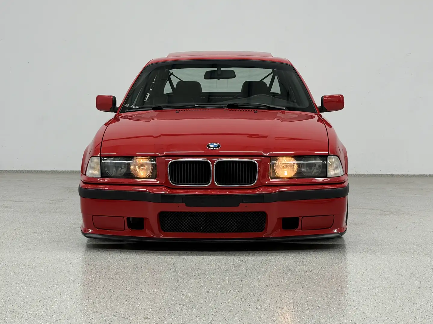 BMW 320 M-Paket Hellrot Sperrdif - 2
