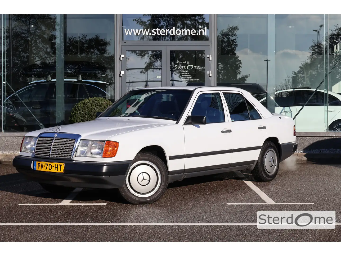 Mercedes-Benz 500 200-500 (W124) 260 E l 6 Cilinder l Nederlandse Au Blanc - 1