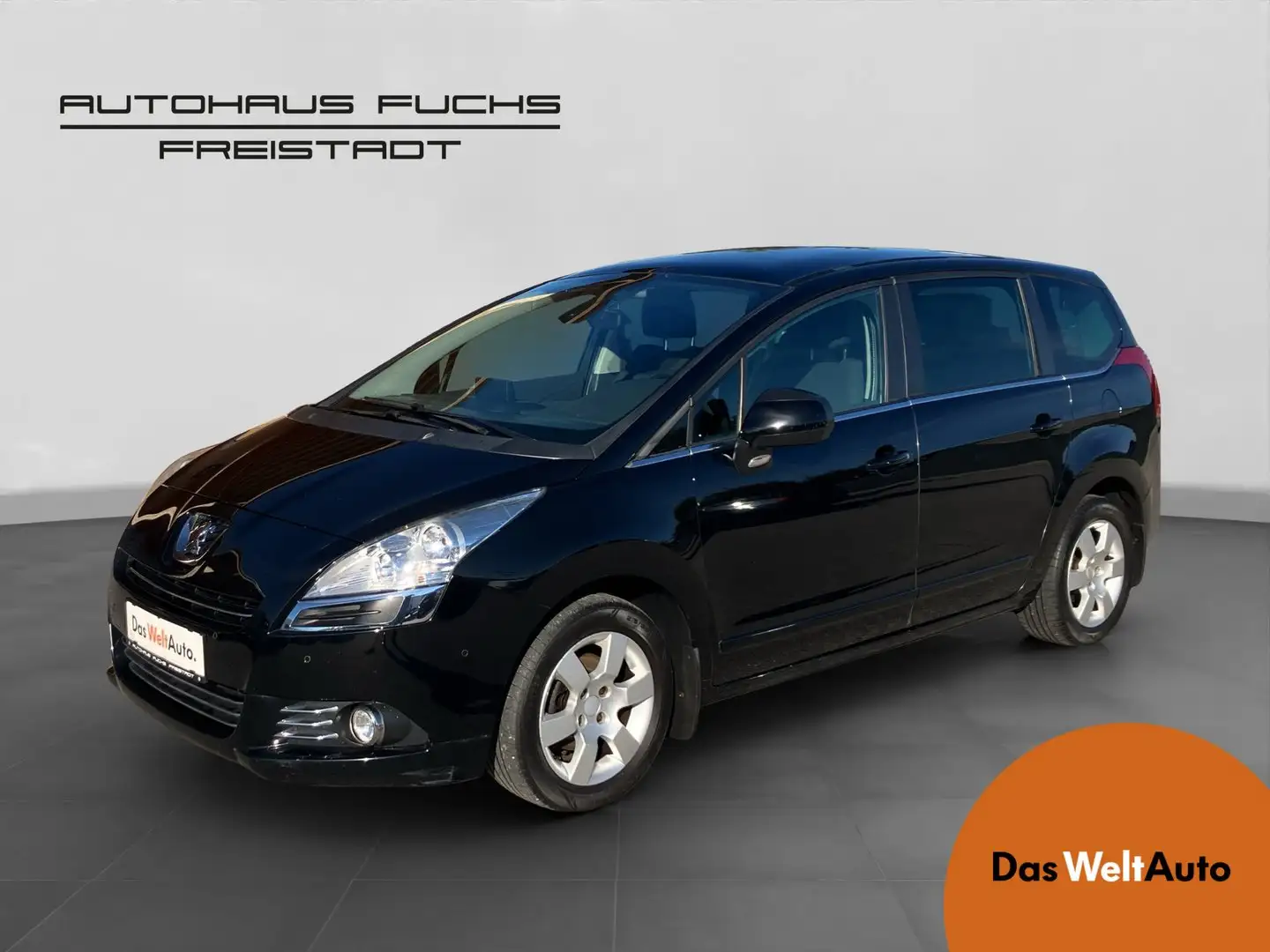 Peugeot 5008 1,6 e-HDi 115 FAP ASG6 Professional Line Zwart - 1