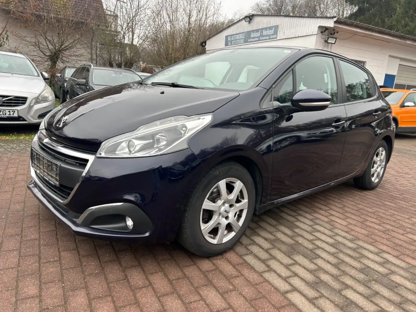 Peugeot 208 Active *SHZ*PDC*Bluetooth* Bleu - 1