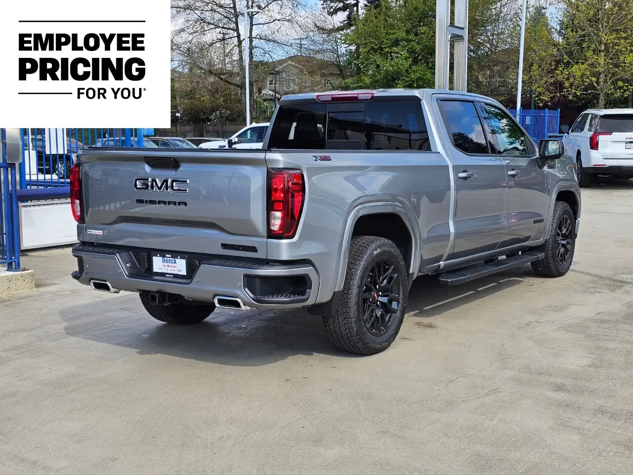 GMC Sierra 1500 photo GMC Sierra 1500
