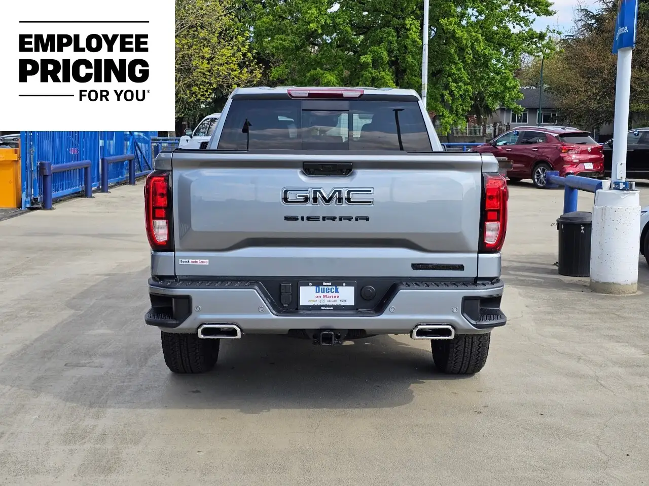 GMC Sierra 1500 photo GMC Sierra 1500