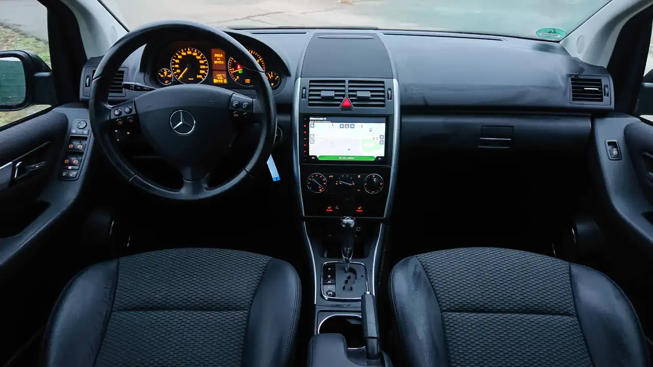 Mercedes-Benz A 170