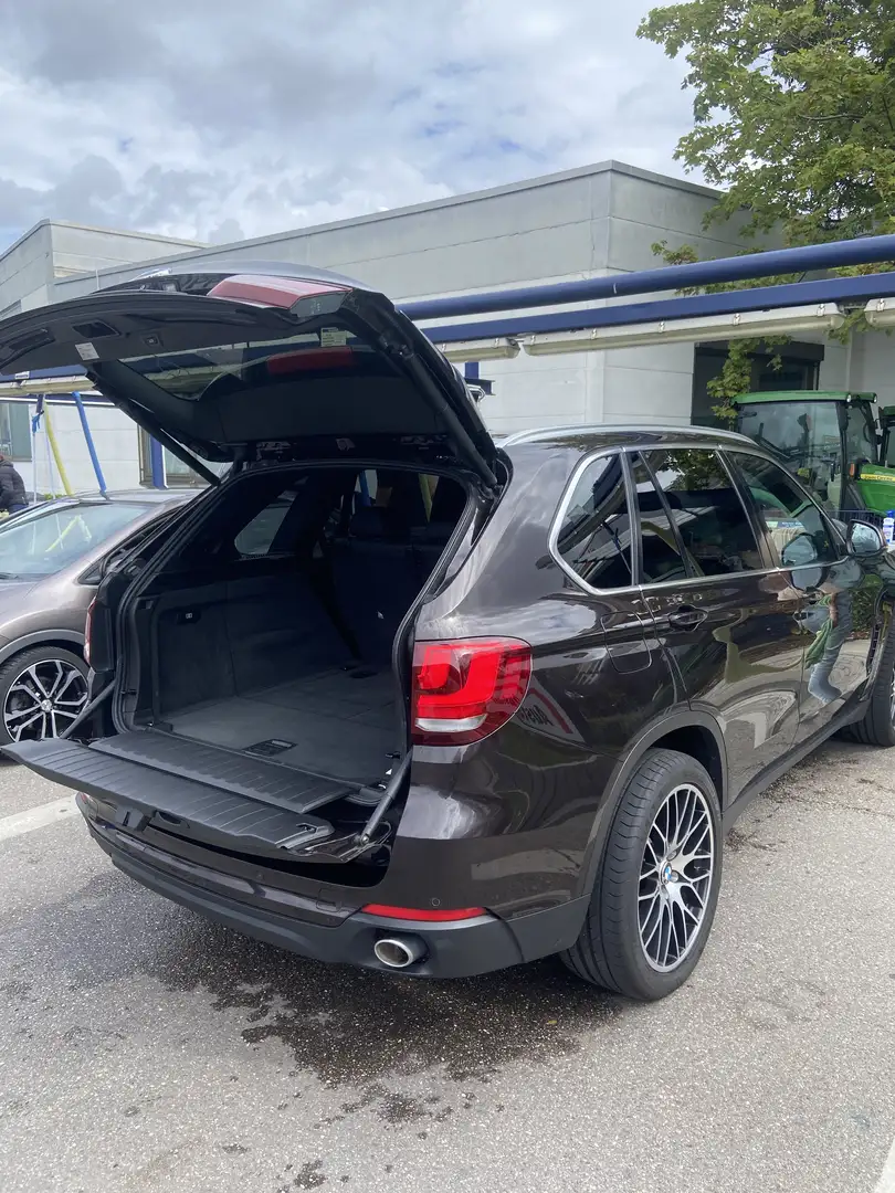 BMW X5 xDrive30d 7*Sitzer TÜV NEU Brun - 2