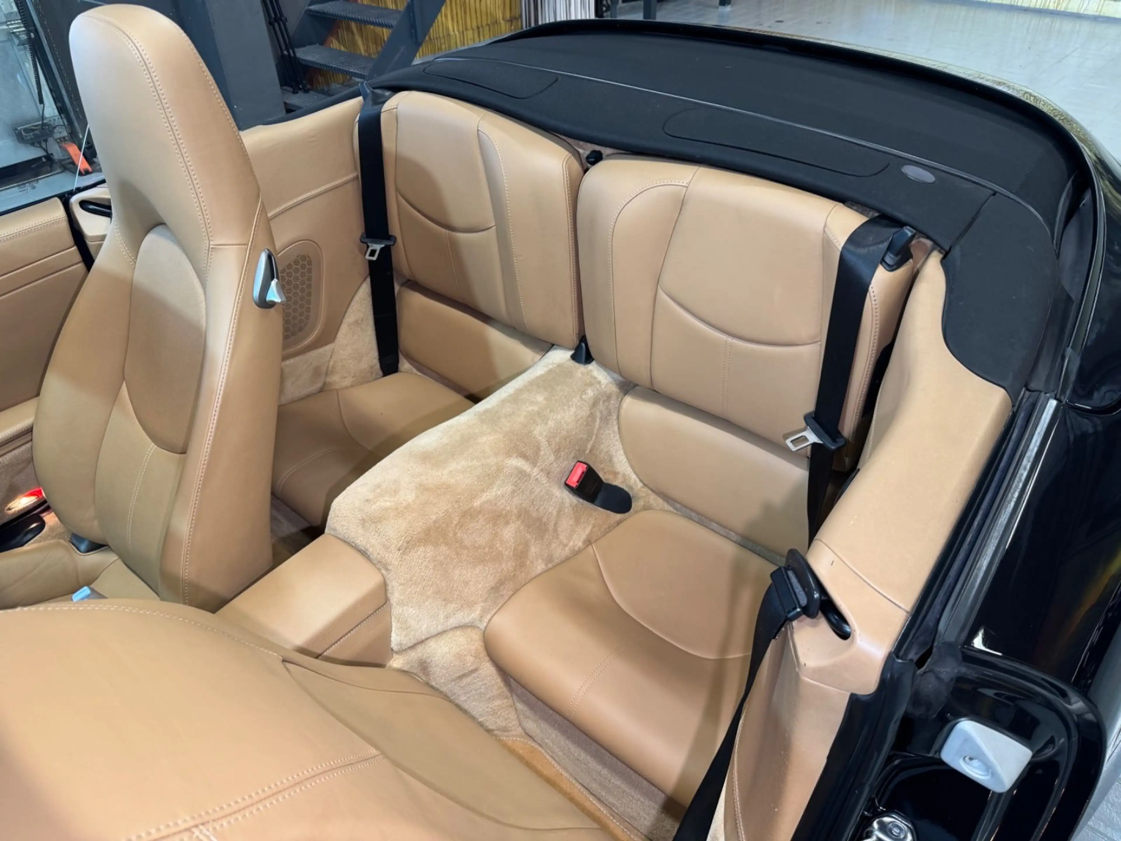 Porsche 911 Carrera Cabrio Aut. NAVI~XENON~LEDER~SHZ — photo 14