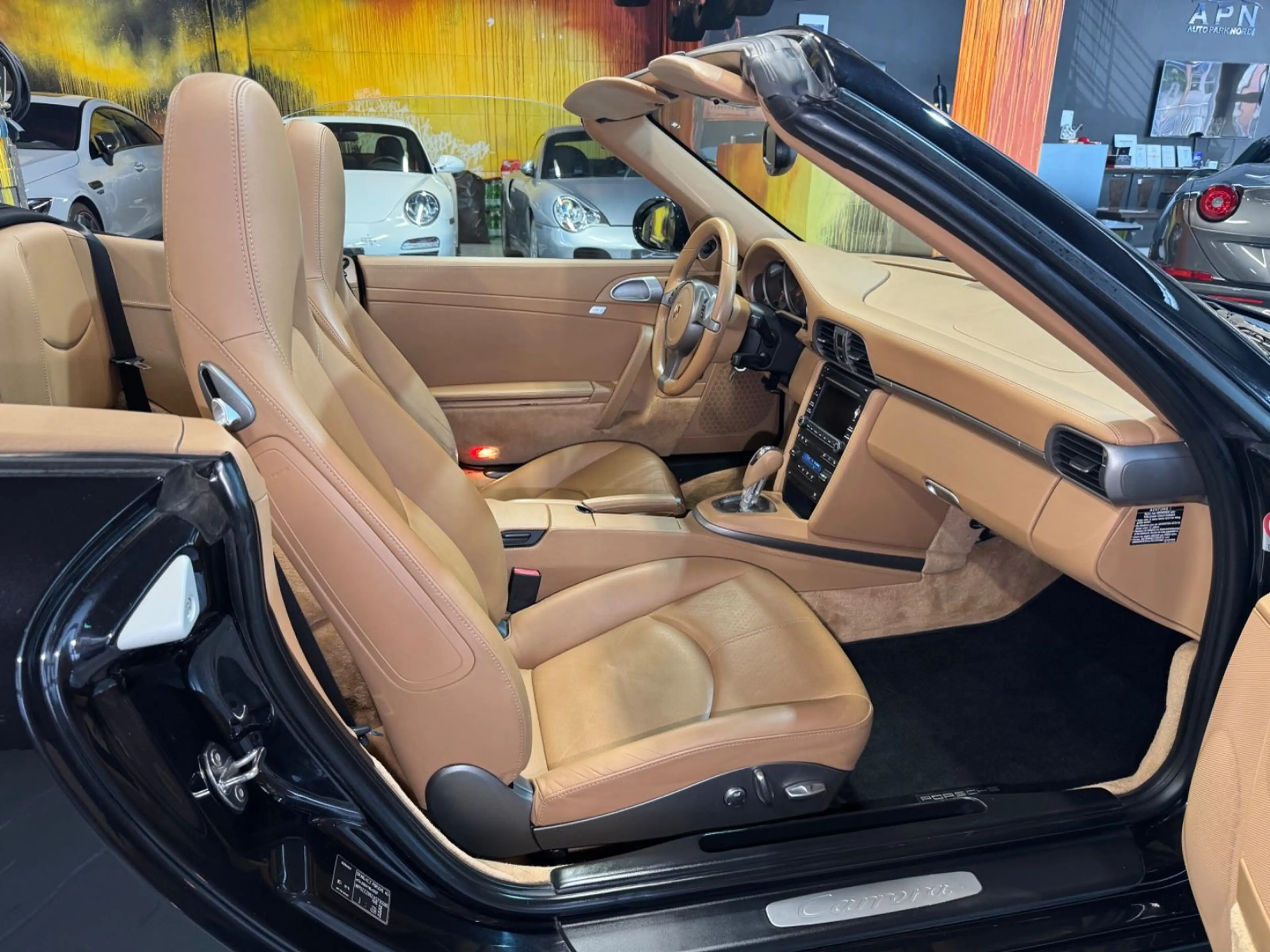 Porsche 911 Carrera Cabrio Aut. NAVI~XENON~LEDER~SHZ — photo 12