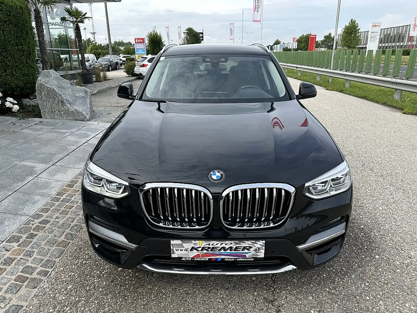 BMW X3 xDrive 20d 48V Aut. Luxury-Line/LED/ACC/LEDER/S... Schwarz - 2