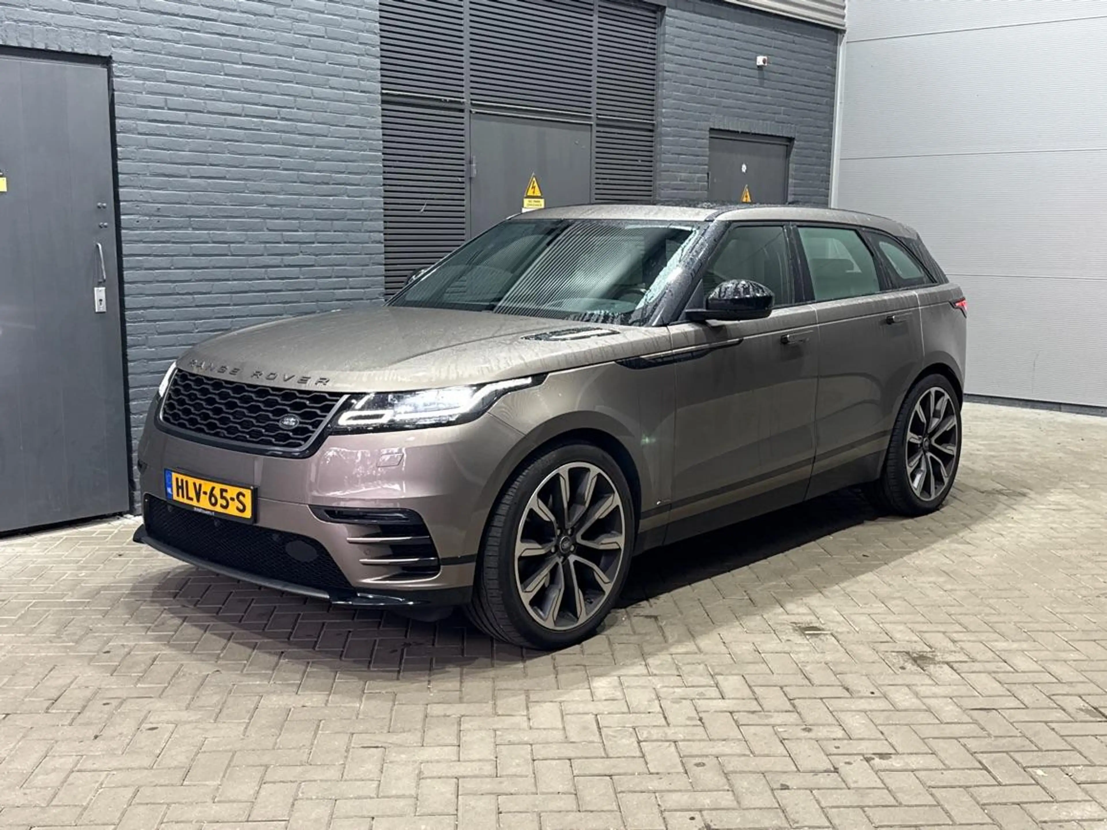 Land Rover Range Rover Velar 2.0 I4 Turbo AWD HSE | Schuifdak | Massage + Venti — photo 4