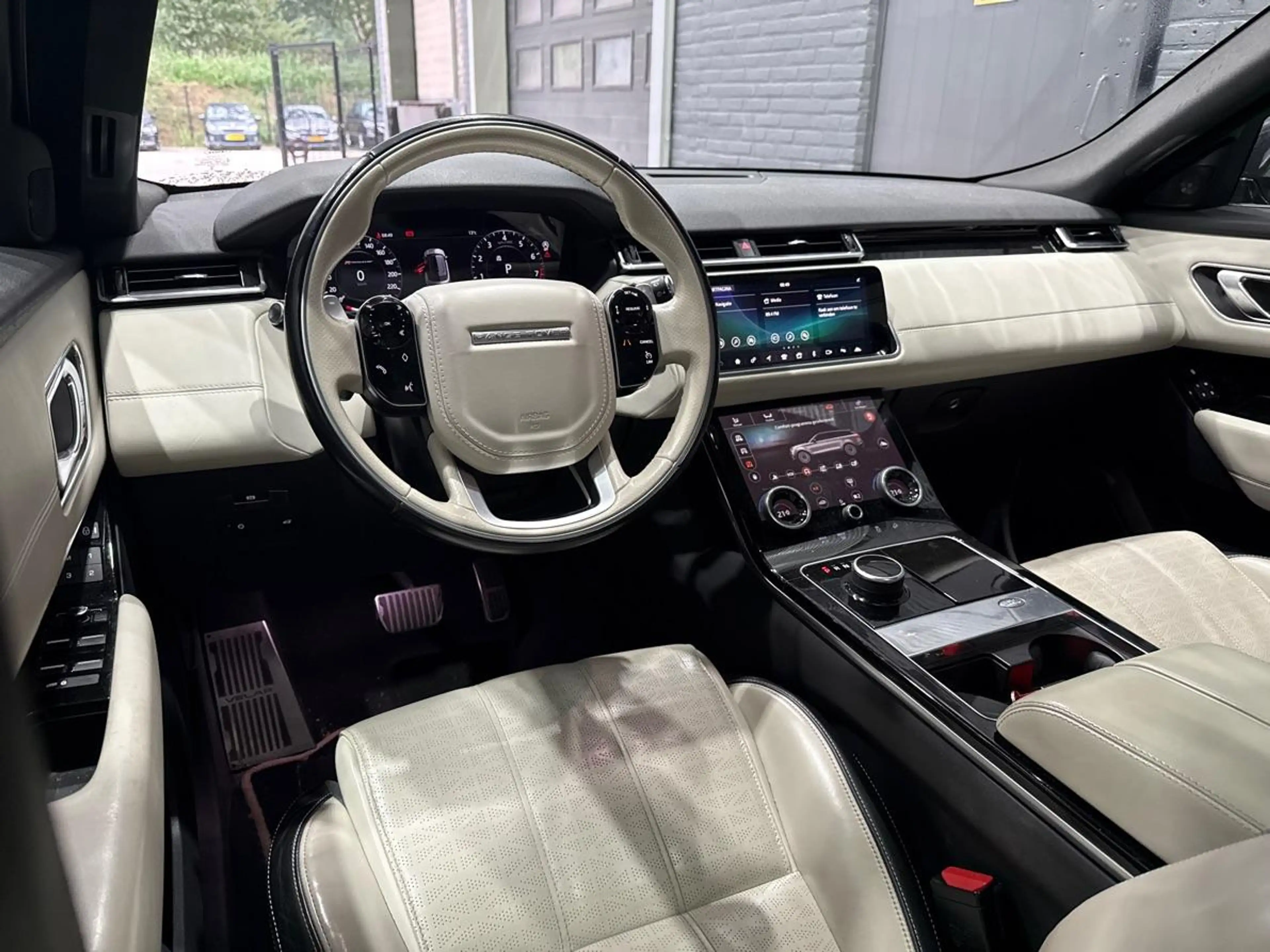 Land Rover Range Rover Velar 2.0 I4 Turbo AWD HSE | Schuifdak | Massage + Venti — photo 5