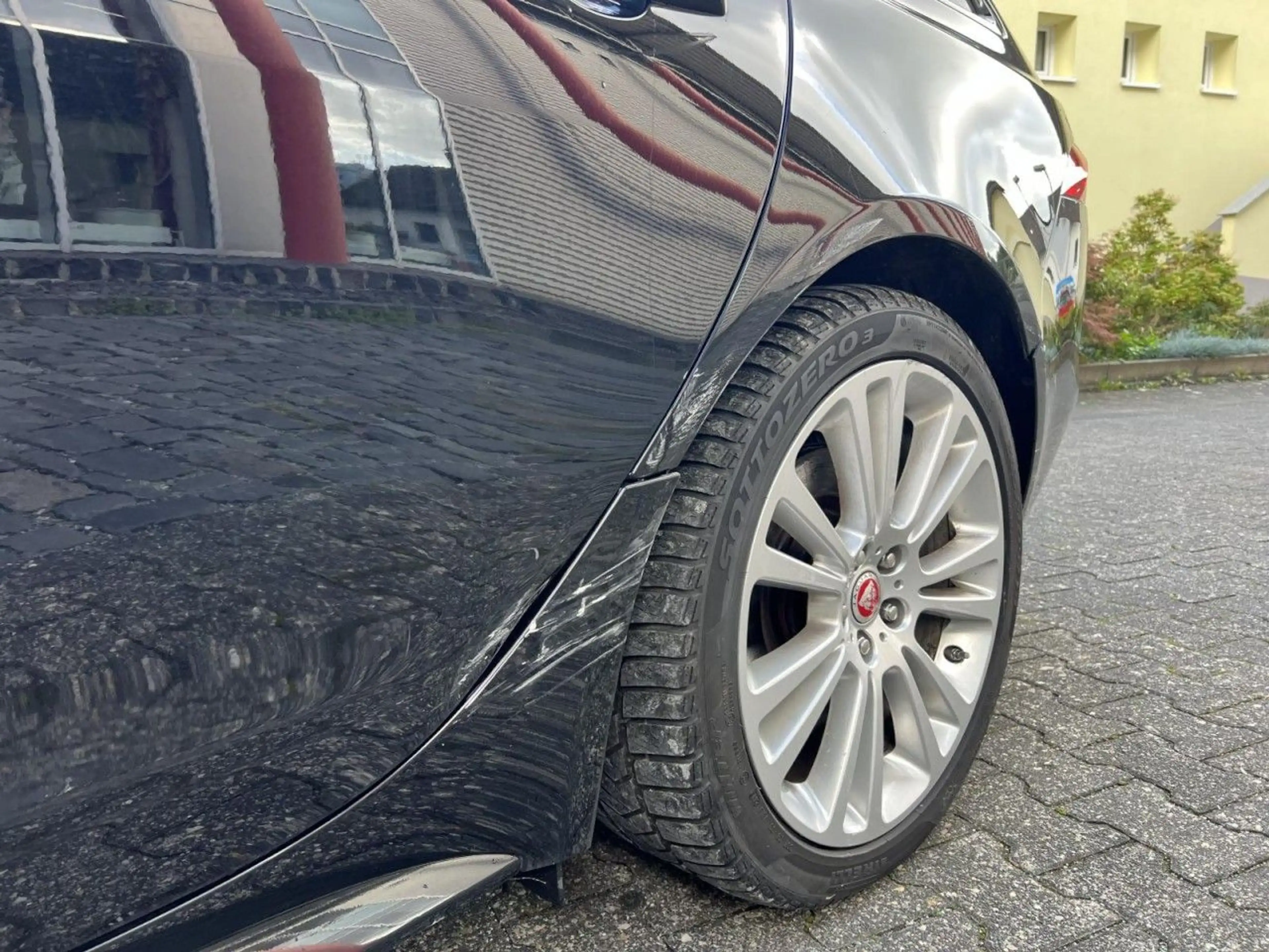 Jaguar XF Sportbrake R-Sport AWD Klima Xenon Navi — photo 9