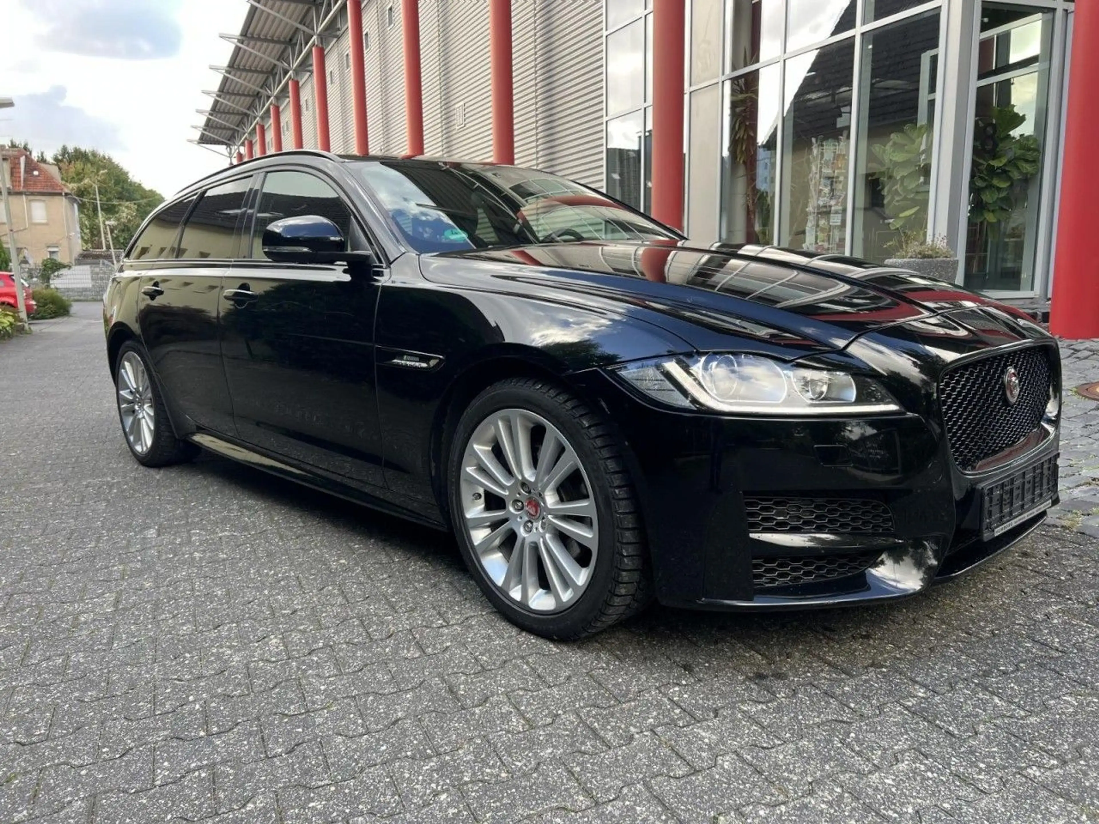 Jaguar XF Sportbrake R-Sport AWD Klima Xenon Navi — photo 3