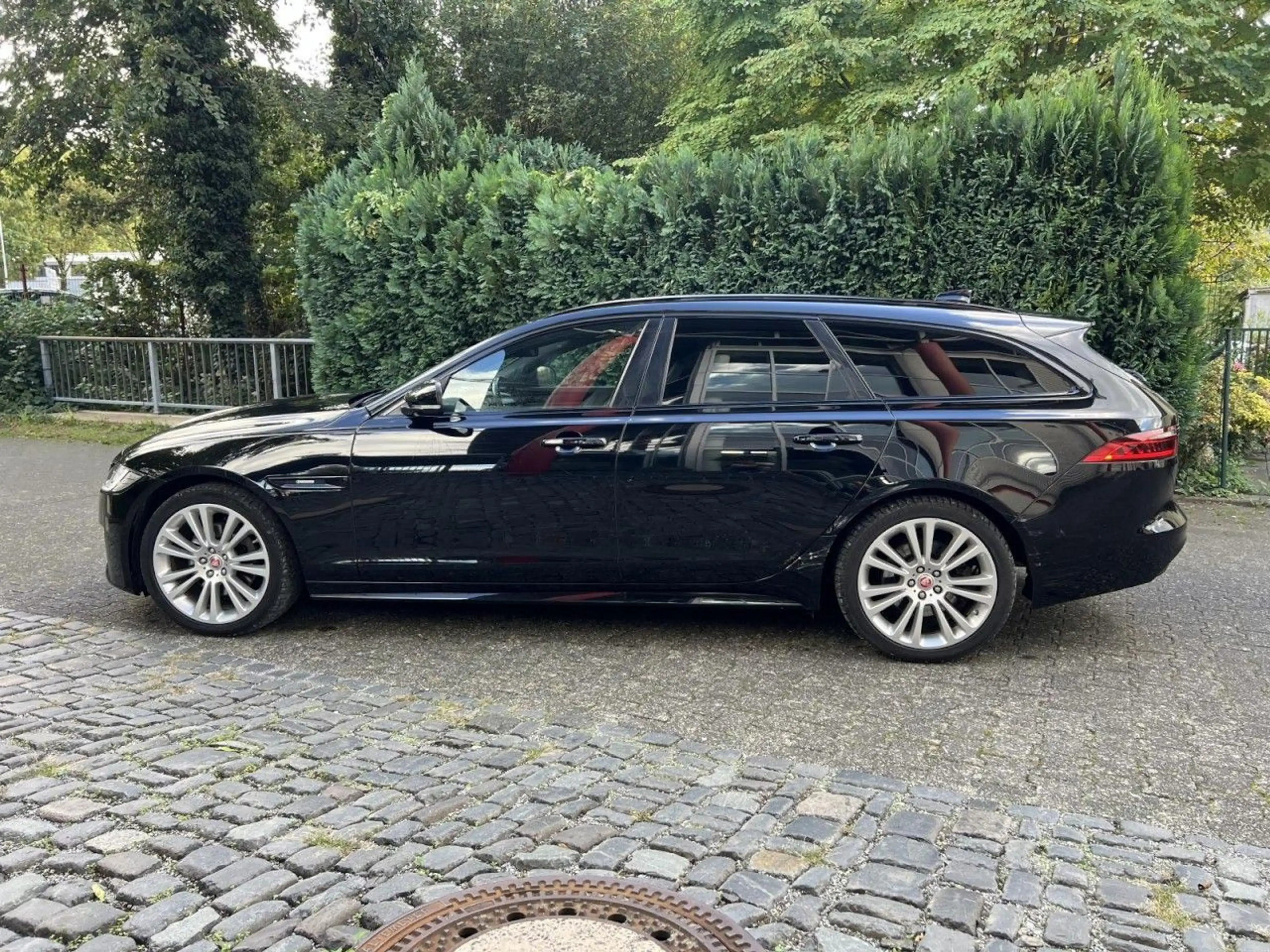 Jaguar XF Sportbrake R-Sport AWD Klima Xenon Navi — photo 8
