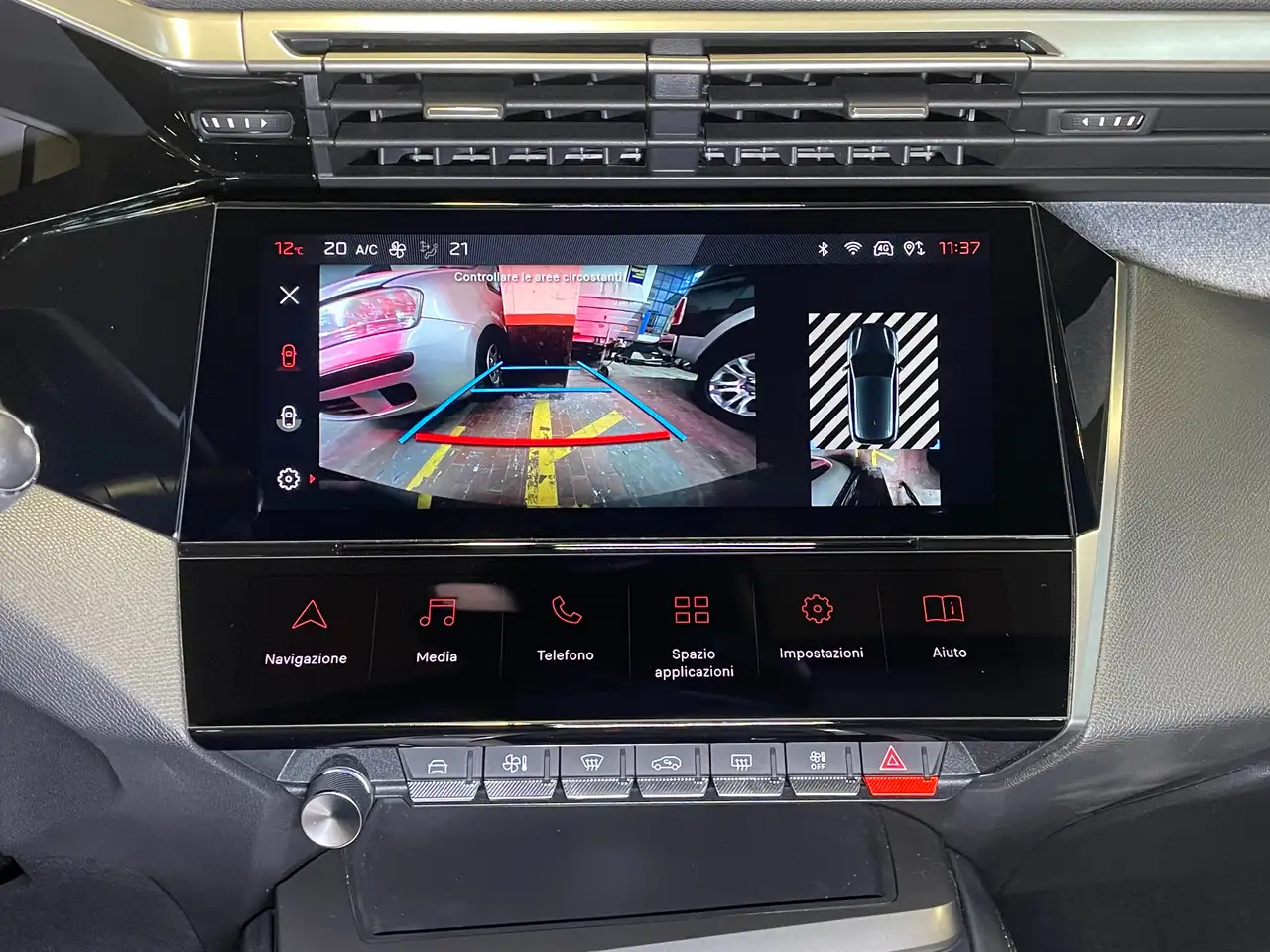 Peugeot 308 1.2 130cv Allure + Key Less + Navi + Telecamera 10