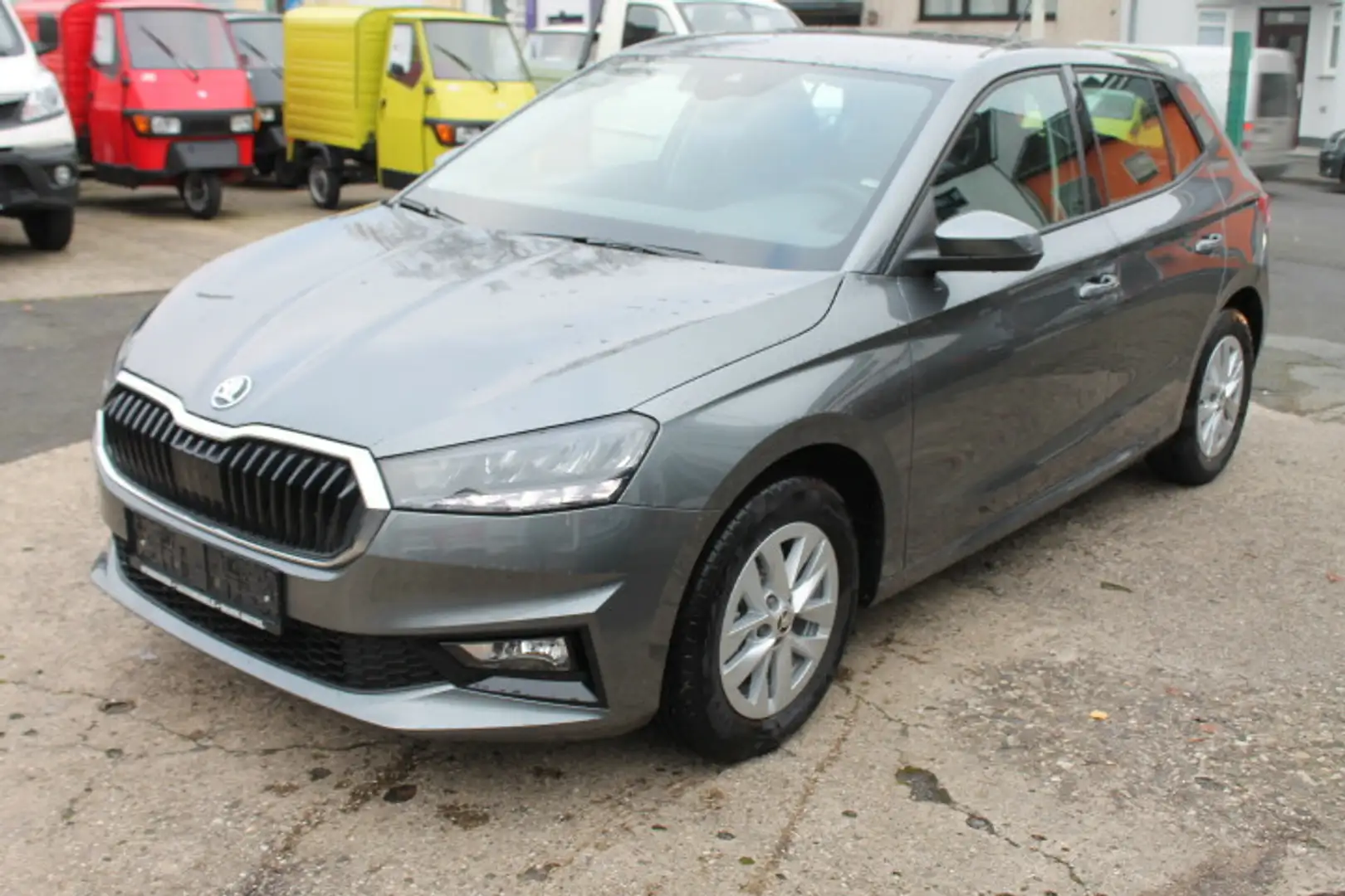 Skoda Fabia TSi 115 Alu PDC LED Kamera SOFORT Grau - 1
