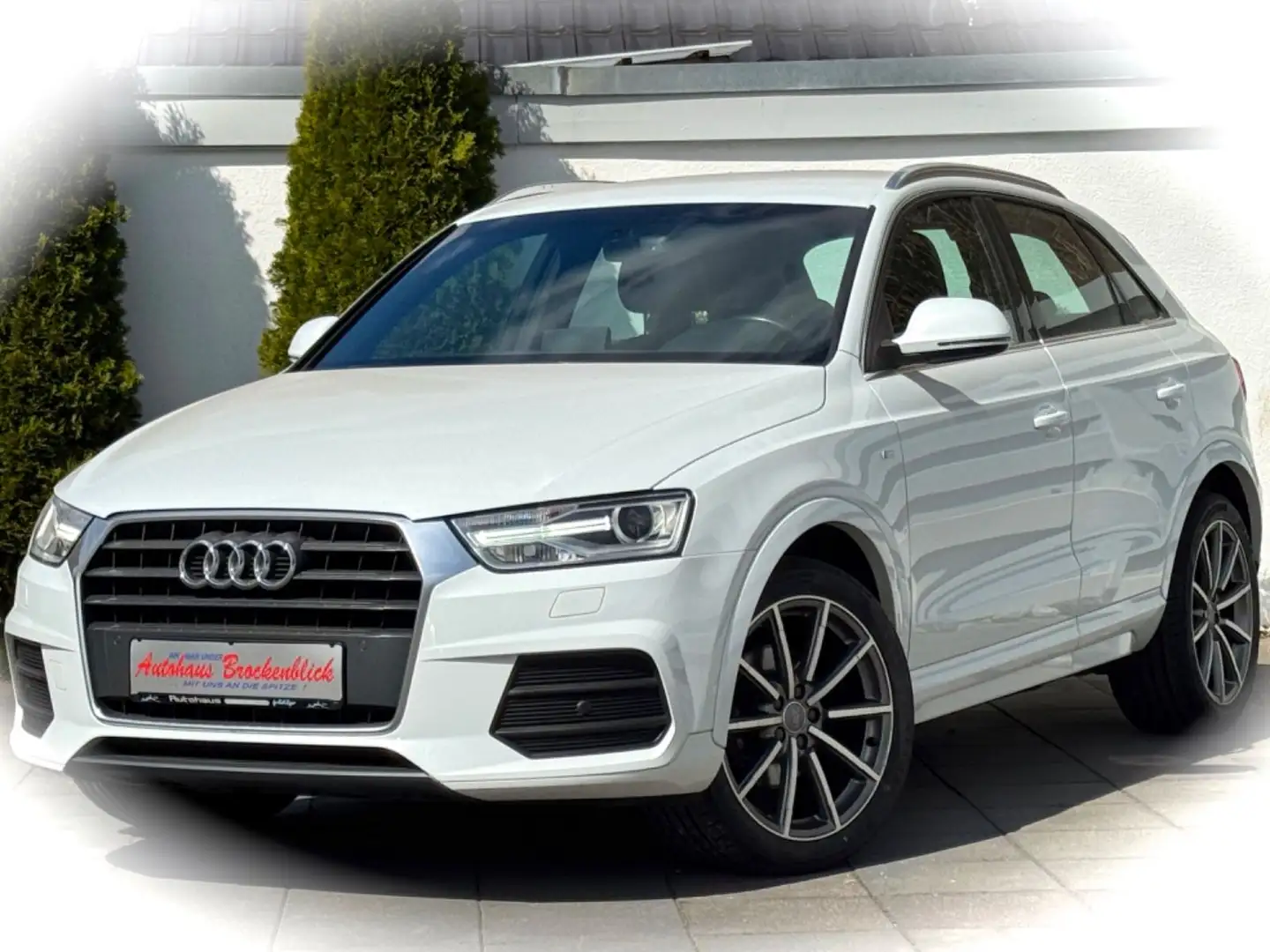 Audi Q3 sport*S-Line*Alcantara*19Zoll*Garantie* White - 1