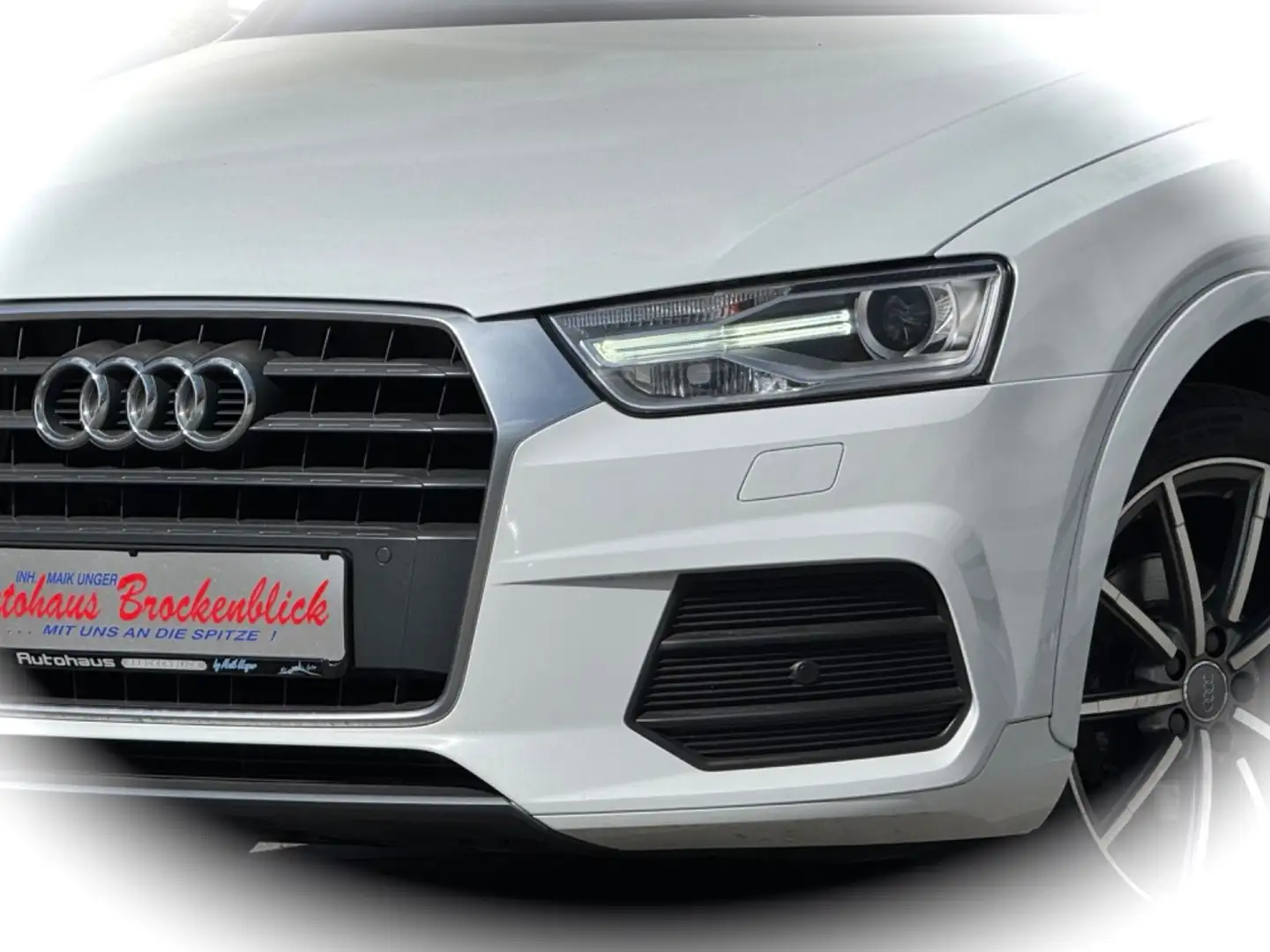 Audi Q3 sport*S-Line*Alcantara*19Zoll*Garantie* White - 2