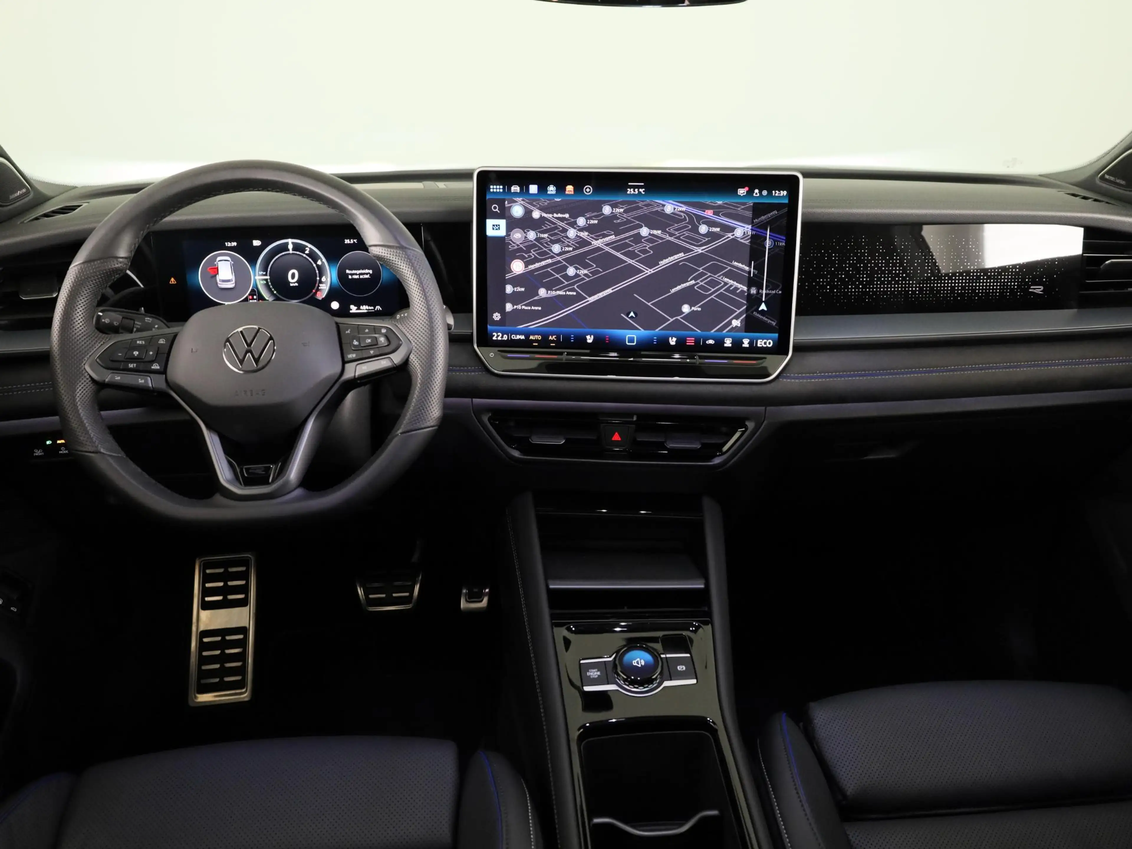 Volkswagen Tayron 1.5 eHybrid R-Line Edition 272 pk Automaat (DSG) | — photo 6