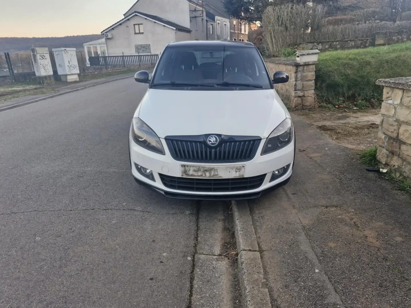 Skoda Fabia Fabia 1.2 CR TDi Monte Carlo DPF Blanc - 2
