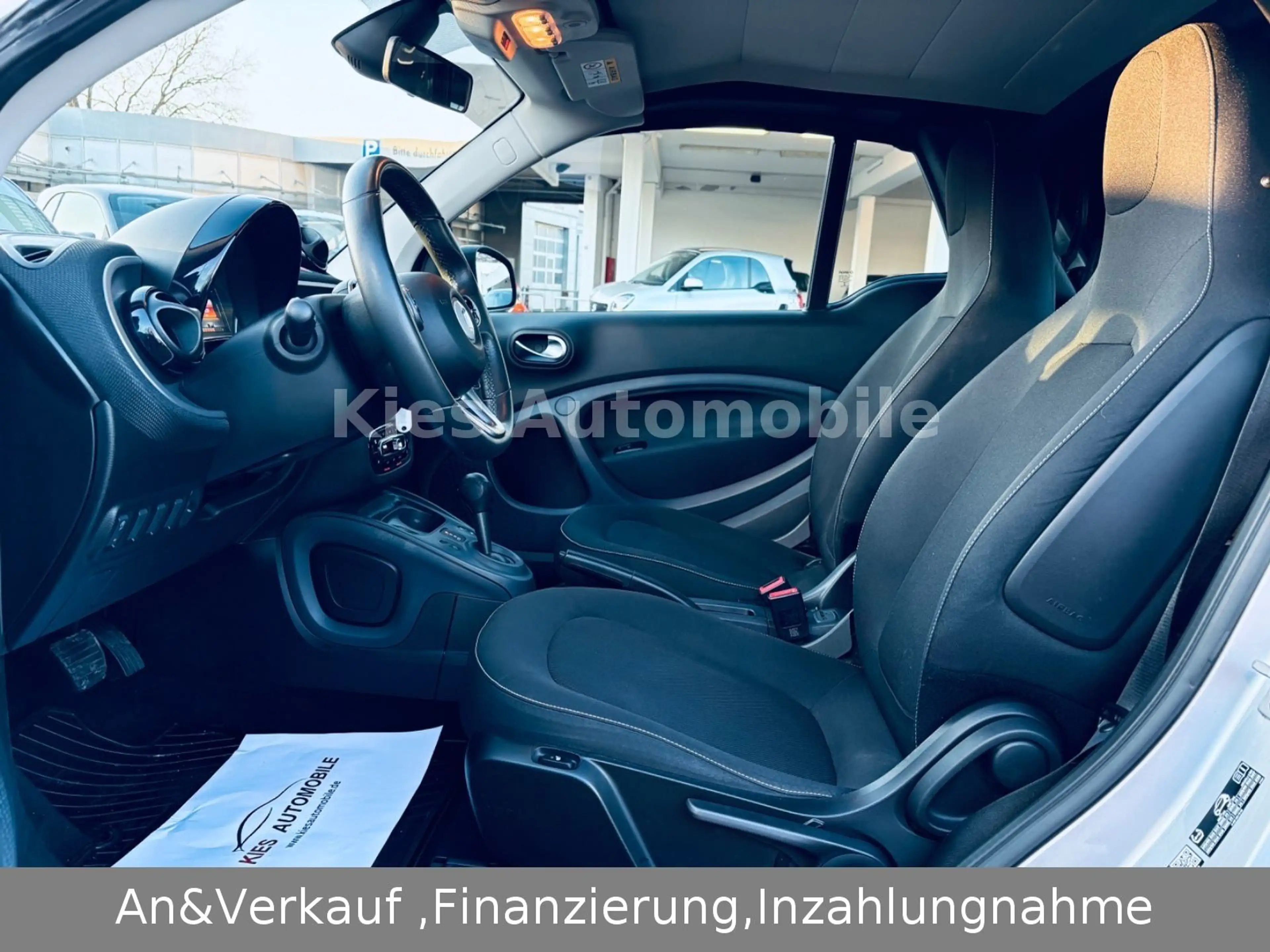 smart forTwo Passion Cabrio AUTOM/NAVI/SITZH/KLIMA/2.H — photo 15