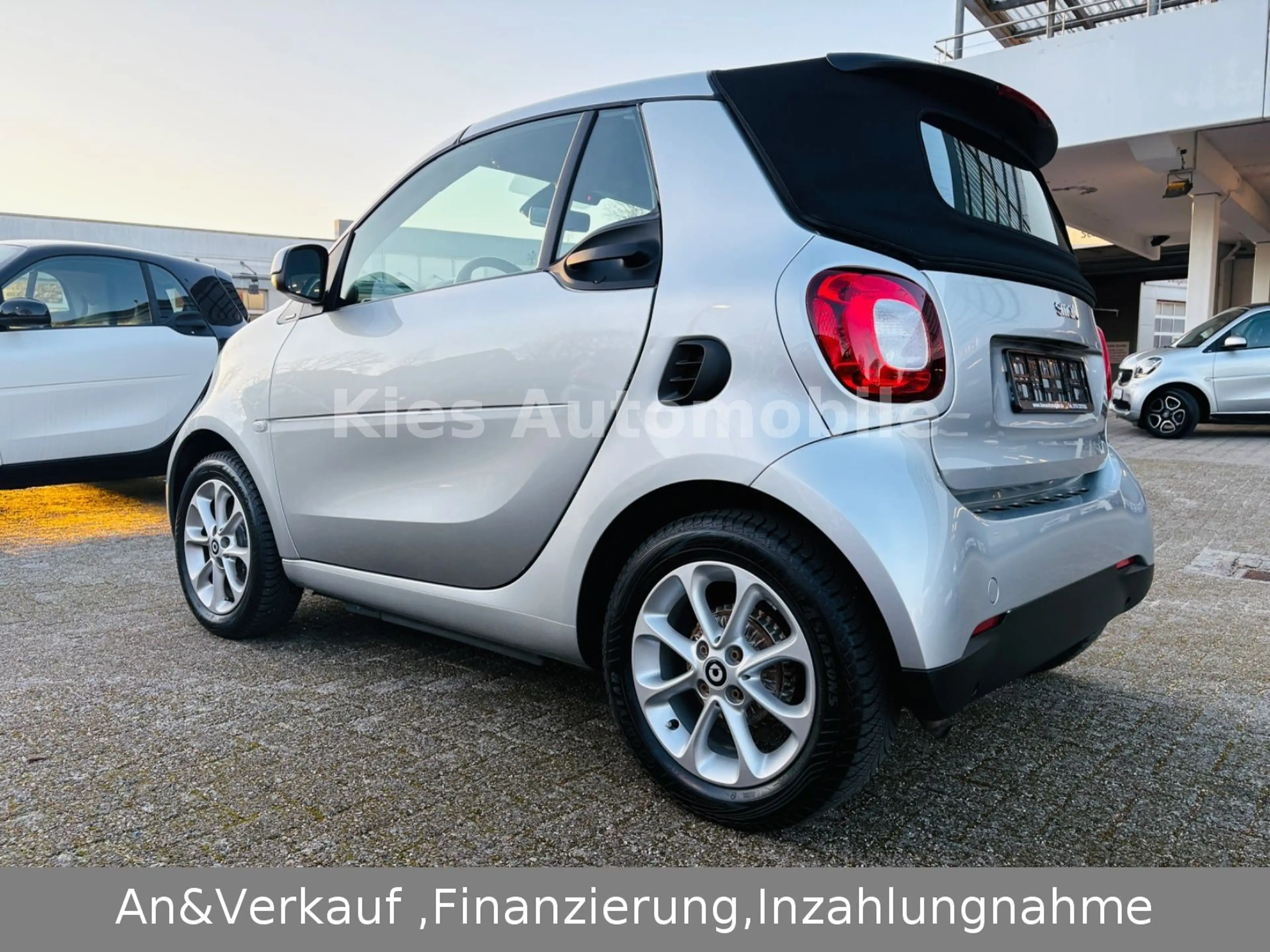 smart forTwo Passion Cabrio AUTOM/NAVI/SITZH/KLIMA/2.H — photo 5