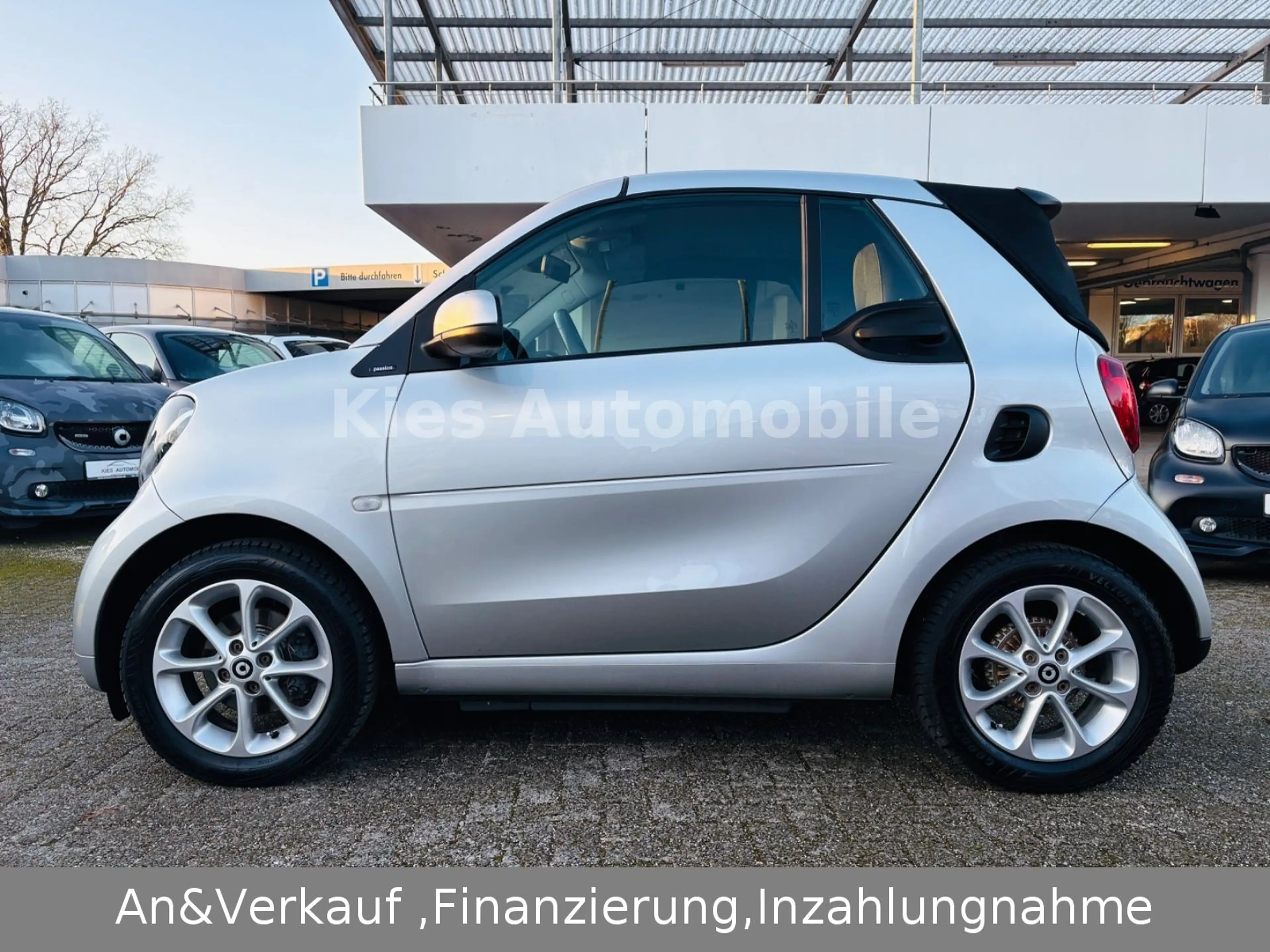 smart forTwo Passion Cabrio AUTOM/NAVI/SITZH/KLIMA/2.H — photo 4