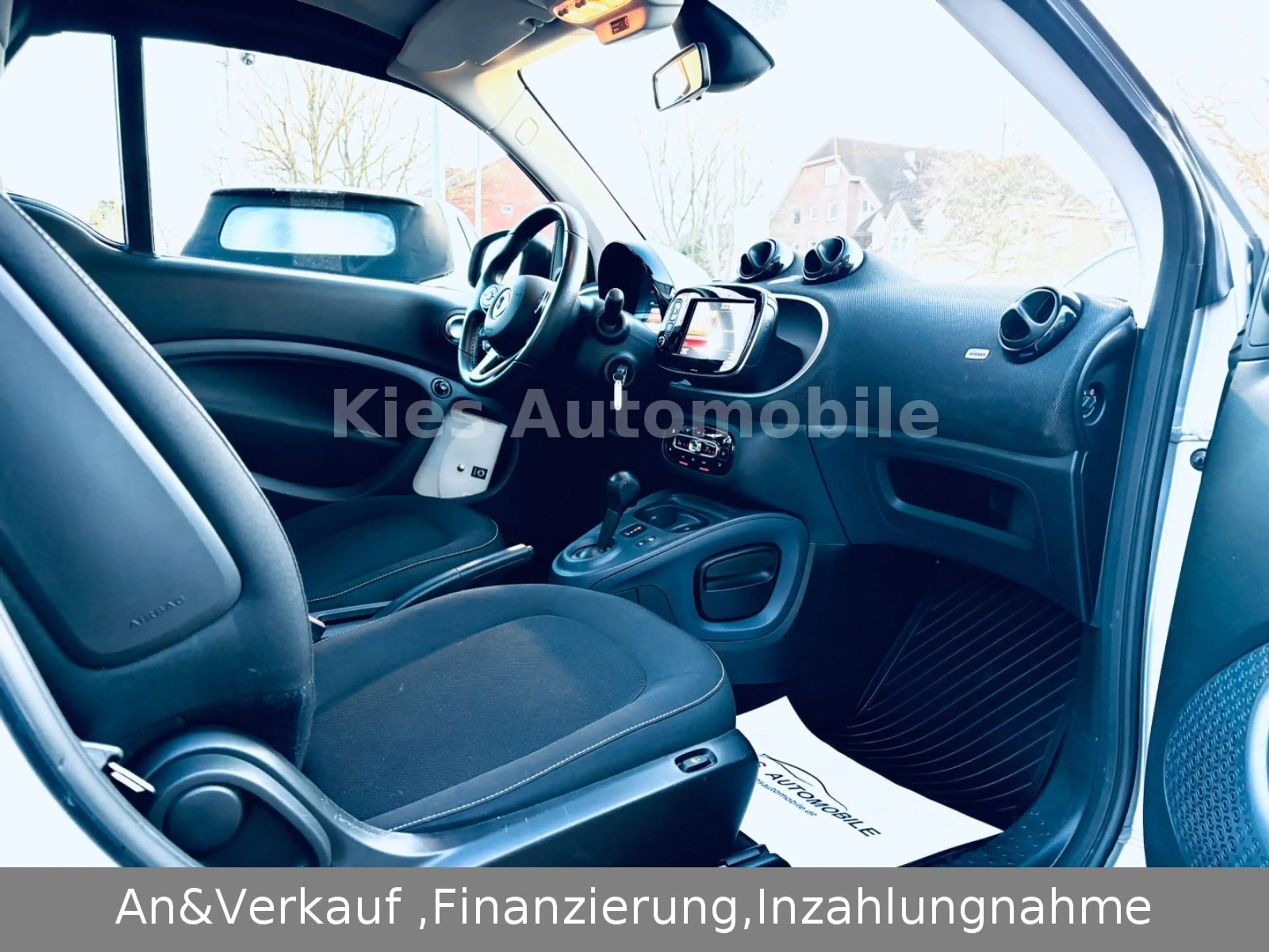 smart forTwo Passion Cabrio AUTOM/NAVI/SITZH/KLIMA/2.H — photo 12