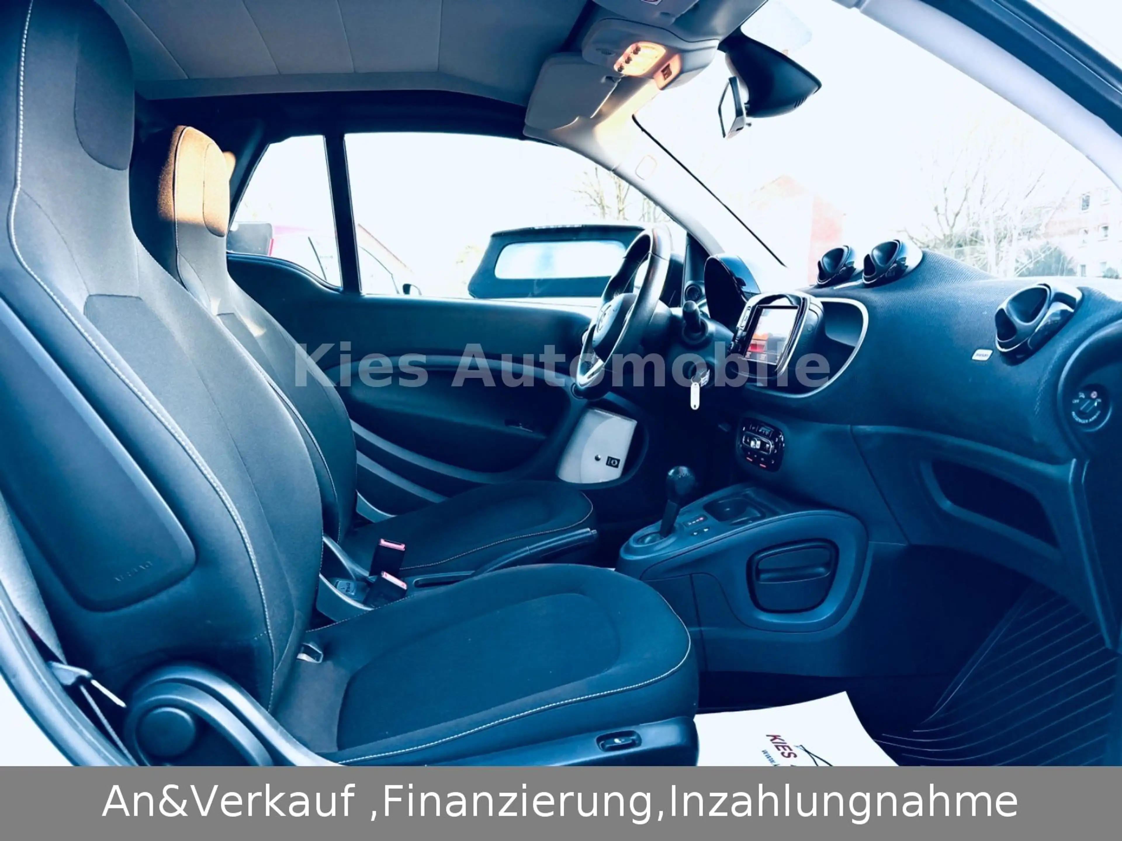 smart forTwo Passion Cabrio AUTOM/NAVI/SITZH/KLIMA/2.H — photo 14