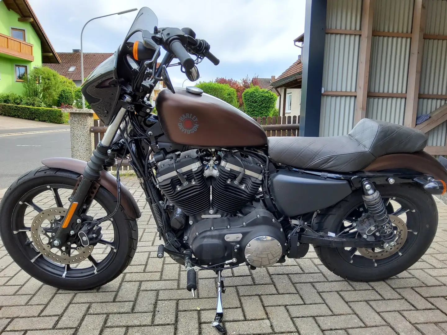 Harley-Davidson Iron 1200 XL883N IRON MY´19 1200 cbm Noir - 1
