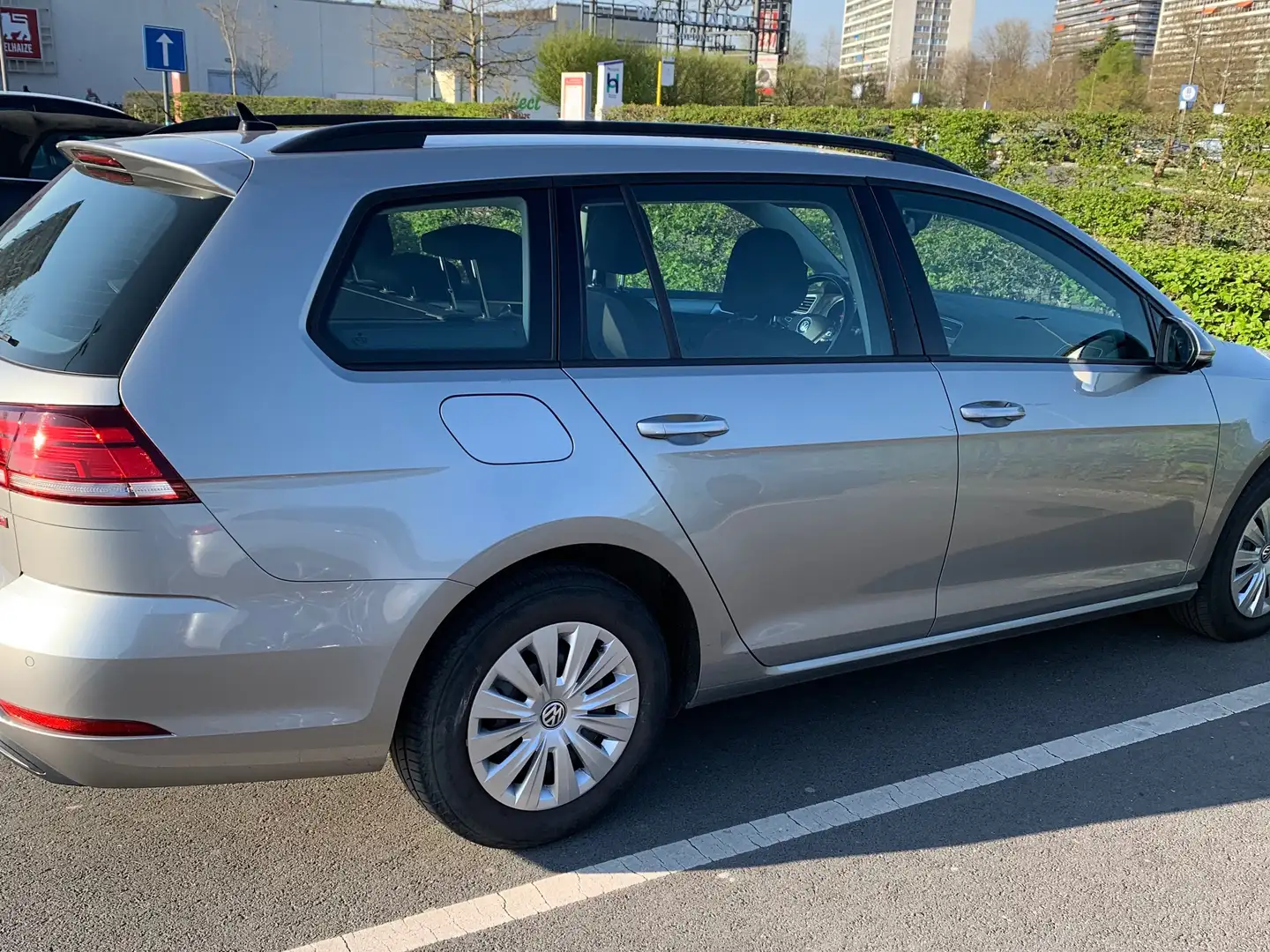 Volkswagen Golf Variant Bruin - 2