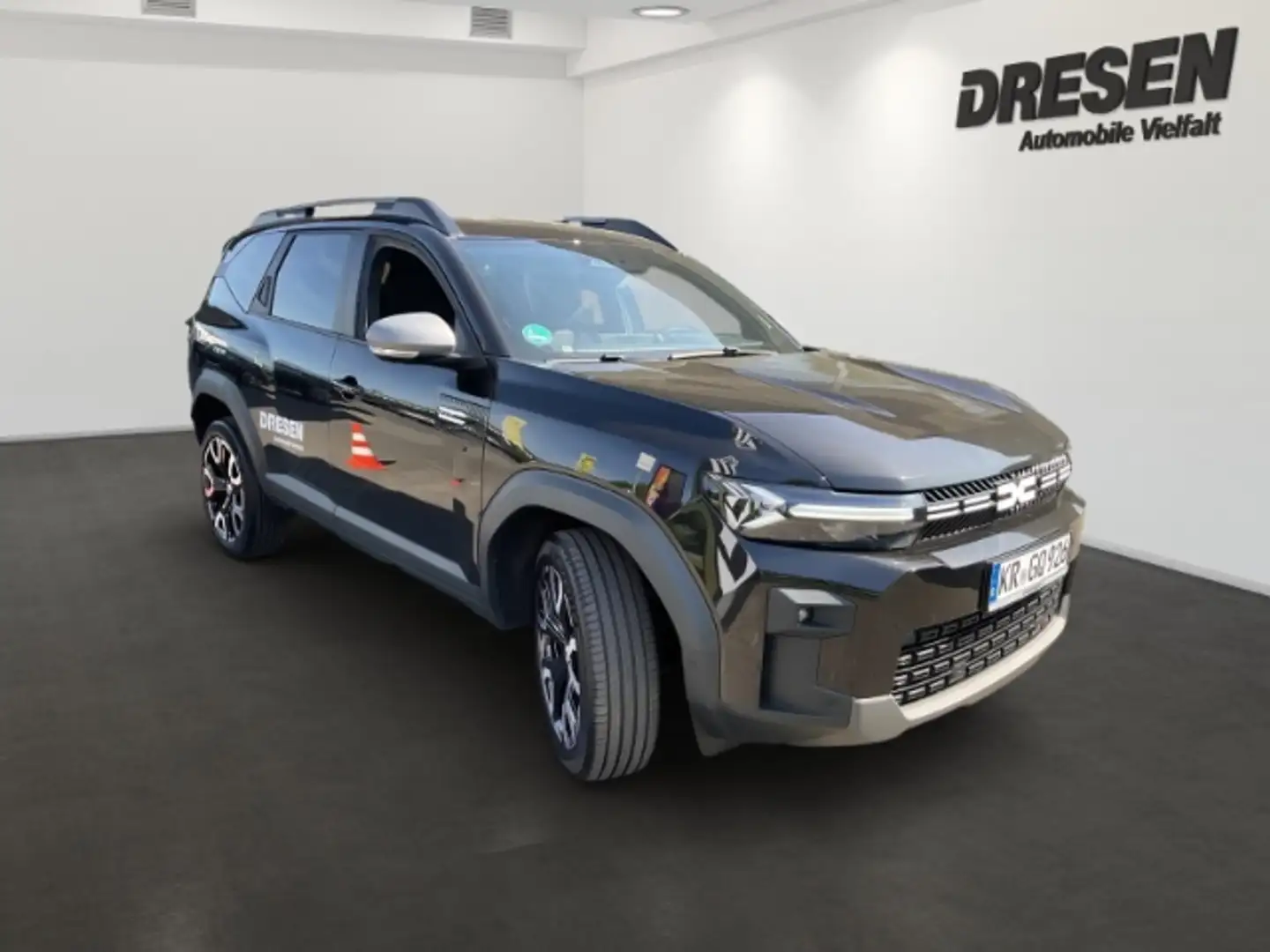 Dacia Bigster Journey Hybrid 155 19ZOLL WINTER-PLUS-PAKET CITY-P Czarny - 2