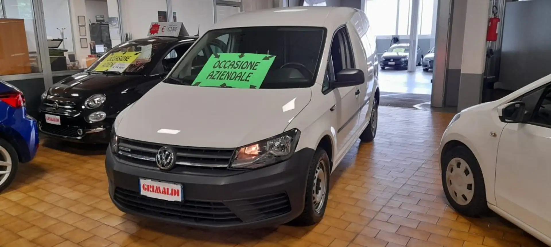 Volkswagen Caddy 1.4 TGI Furgone Grijs - 2